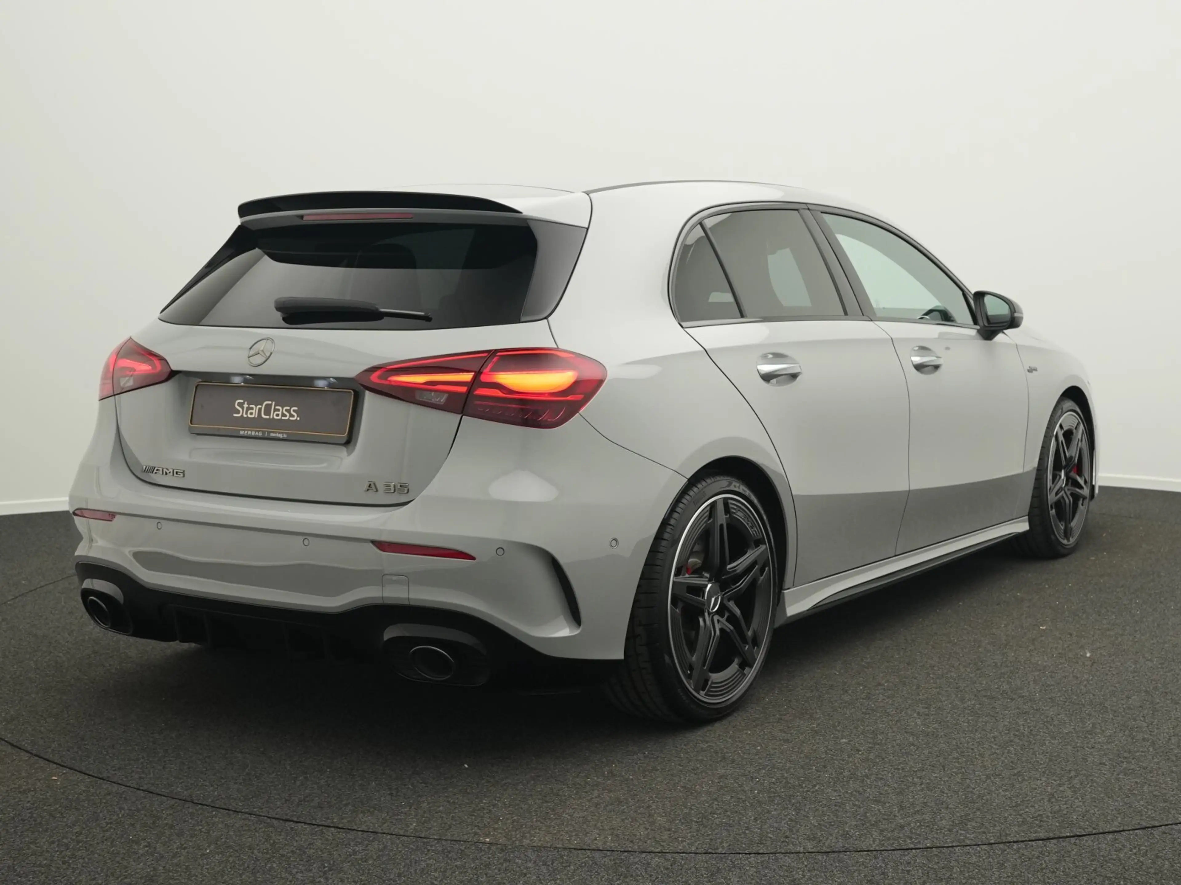 Mercedes-Benz A 35 AMG A 35 AMG 4M Multi+Night+Kamera+19" Premium Navi — photo 3
