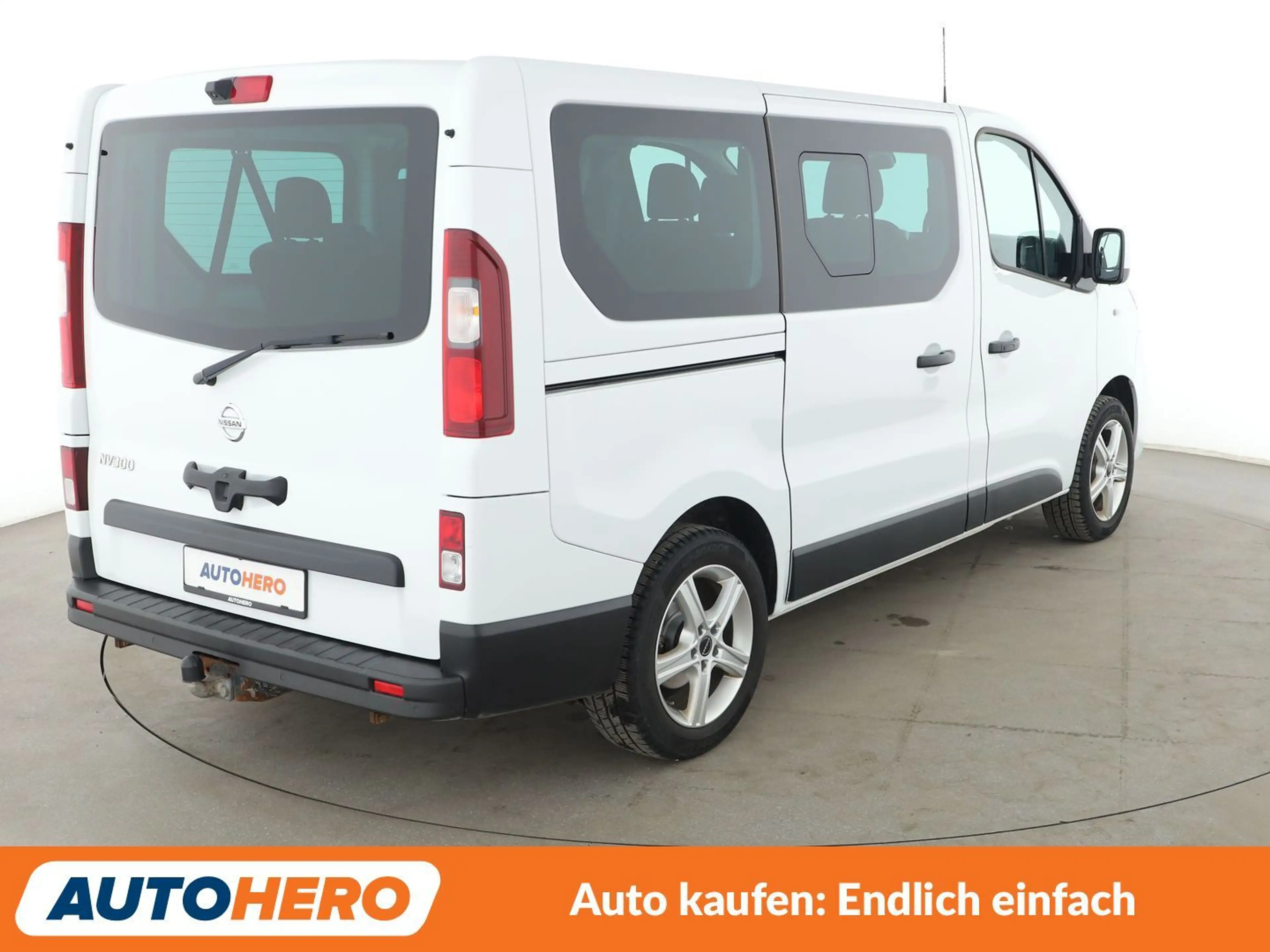 Nissan NV300 2.0 dCi L1H1 2,7t PREMIUM *AHK*NAV*TEMP*PDC*SHZ* — photo 6