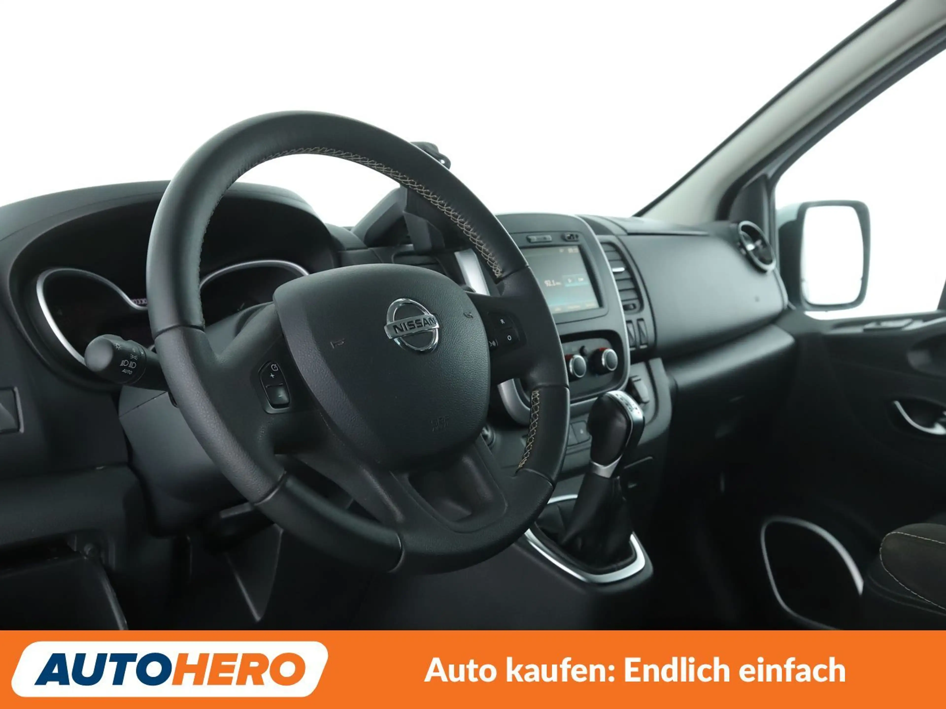 Nissan NV300 2.0 dCi L1H1 2,7t PREMIUM *AHK*NAV*TEMP*PDC*SHZ* — photo 11