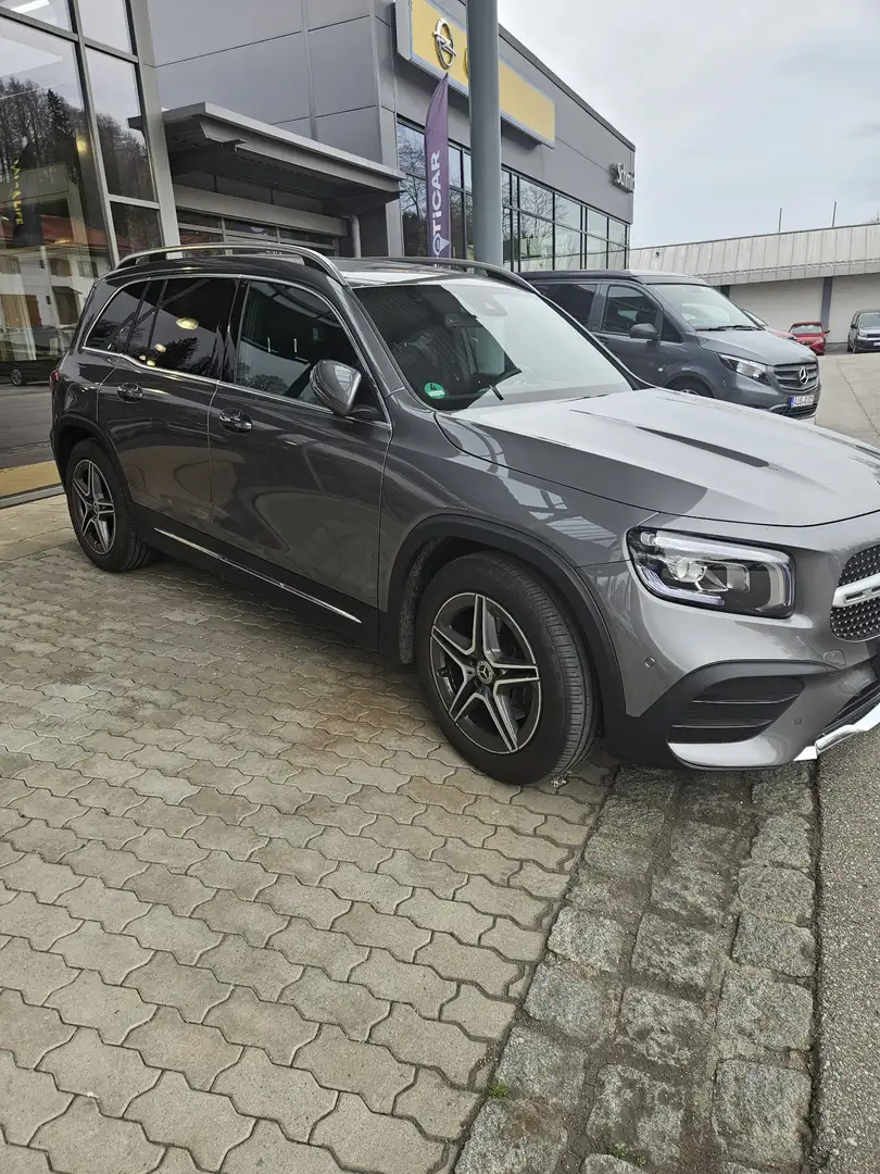 Mercedes-Benz GLB 220 220d 4MATIC Aut. - 2