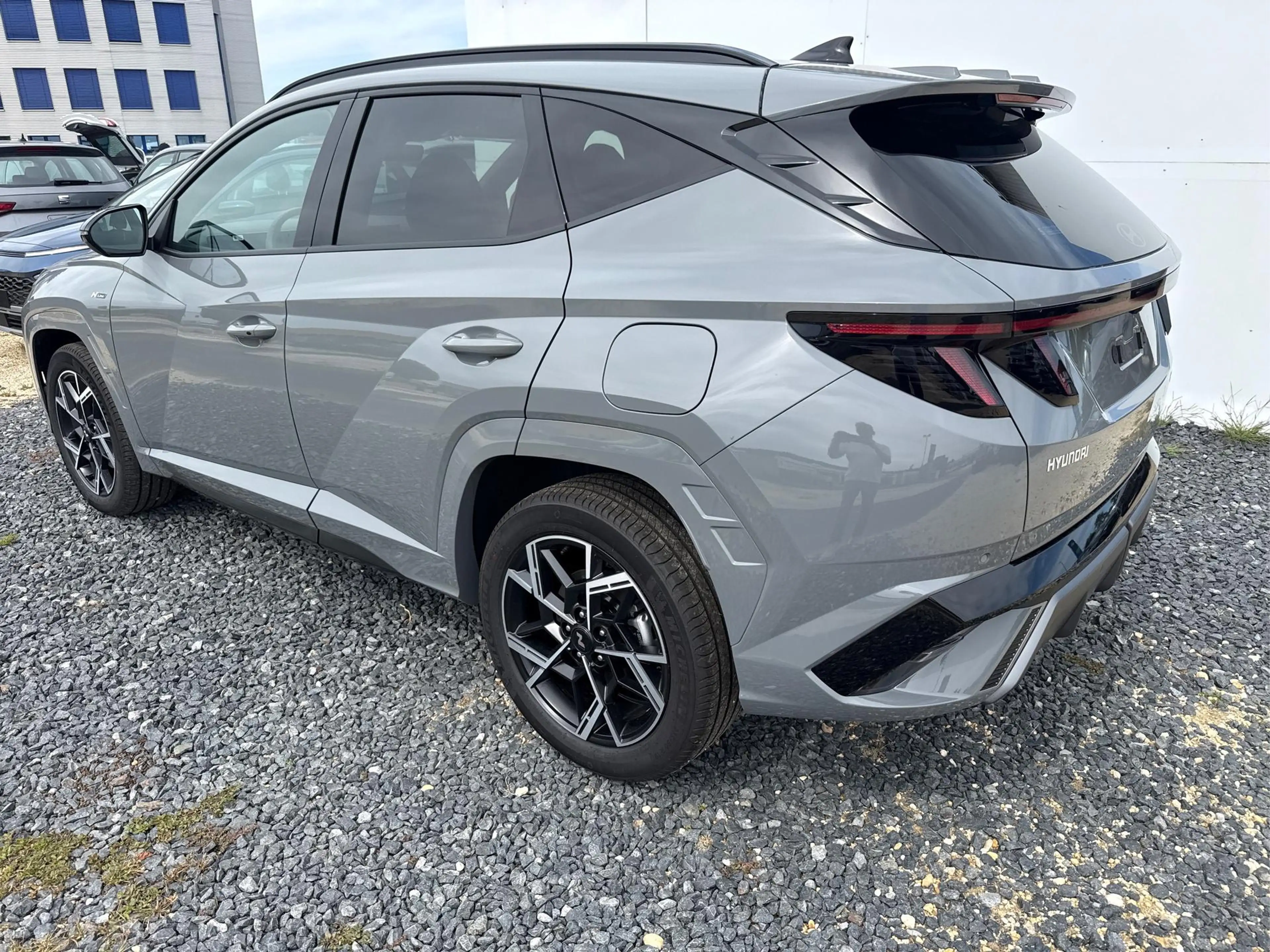 Hyundai TUCSON PREMIUM DCT N-LINE PANO E-SHIFT NAVI ACC 1.6 T-... — photo 4