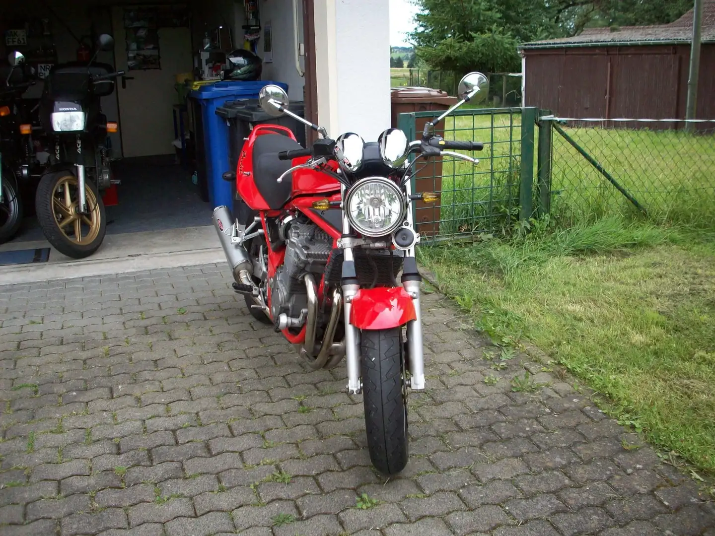 Suzuki Bandit 600 Rouge - 2