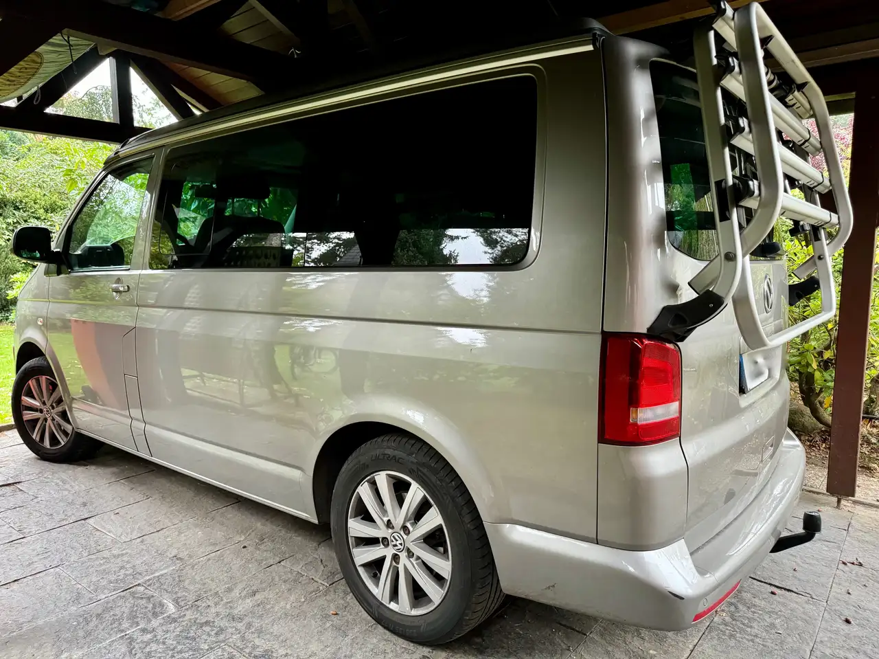 Volkswagen T5 California