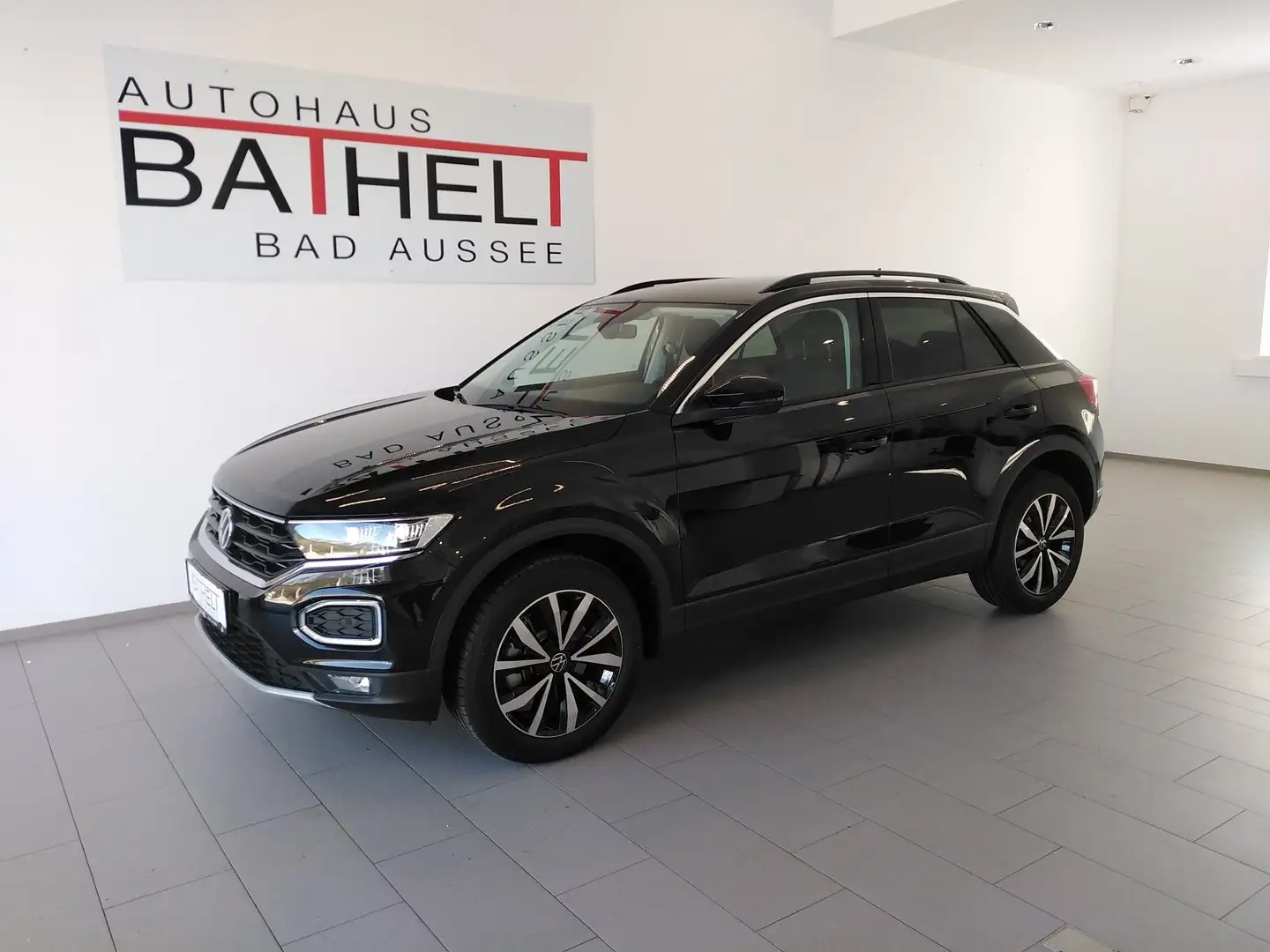 Volkswagen T-Roc Design TDI DSG Schwarz - 1