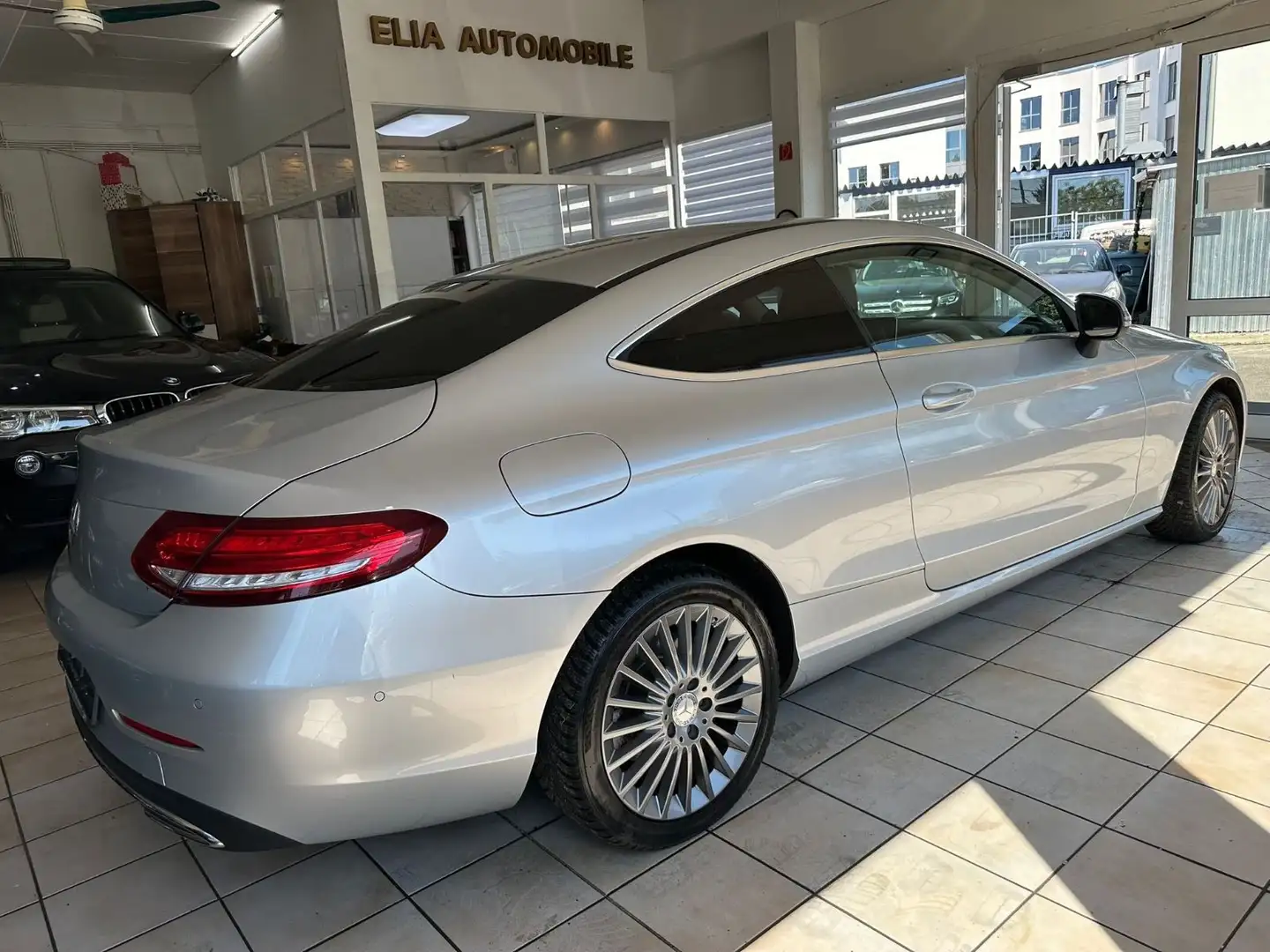 Mercedes-Benz C 180 Coupe 7G-TRONIC AVANTGARDE Zilver - 1