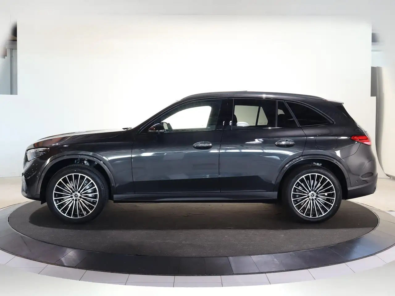 Mercedes-Benz GLC 2026