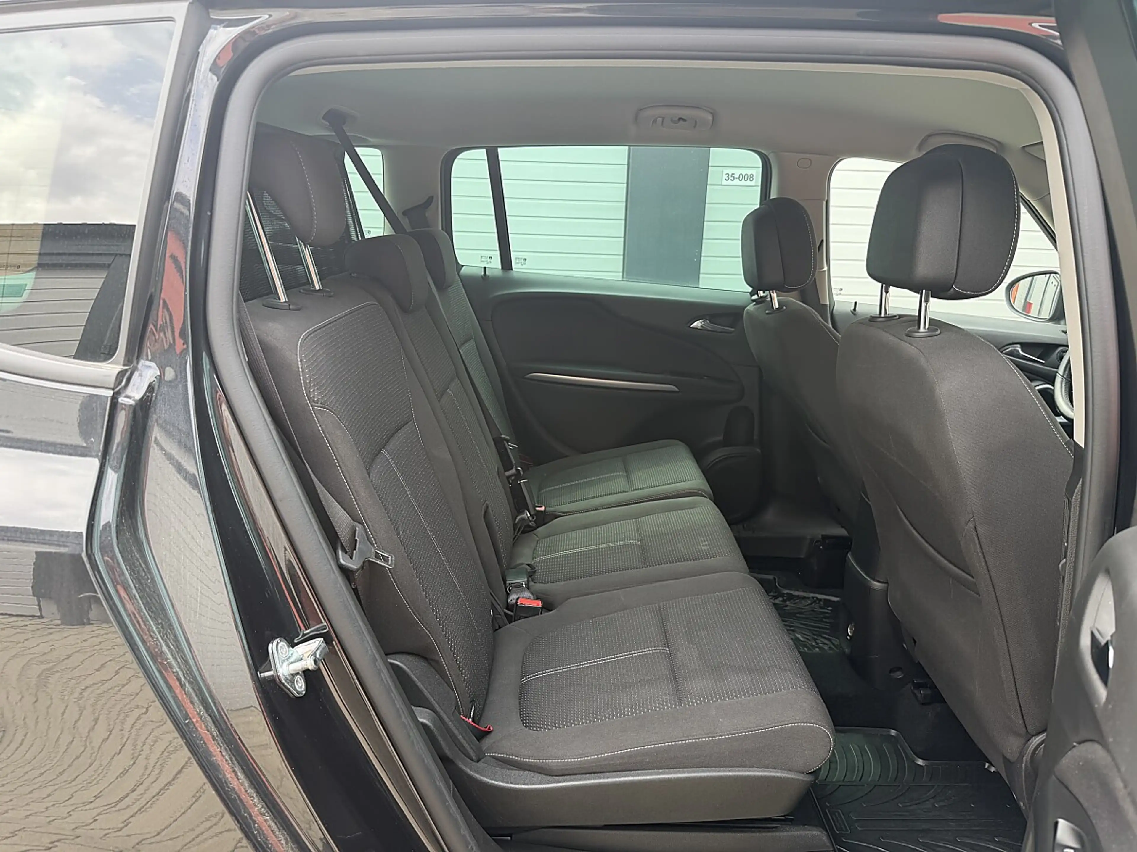 Opel Zafira Tourer 1,6 CDTI ecoflex Österreich Ed. Start/Stop — photo 7