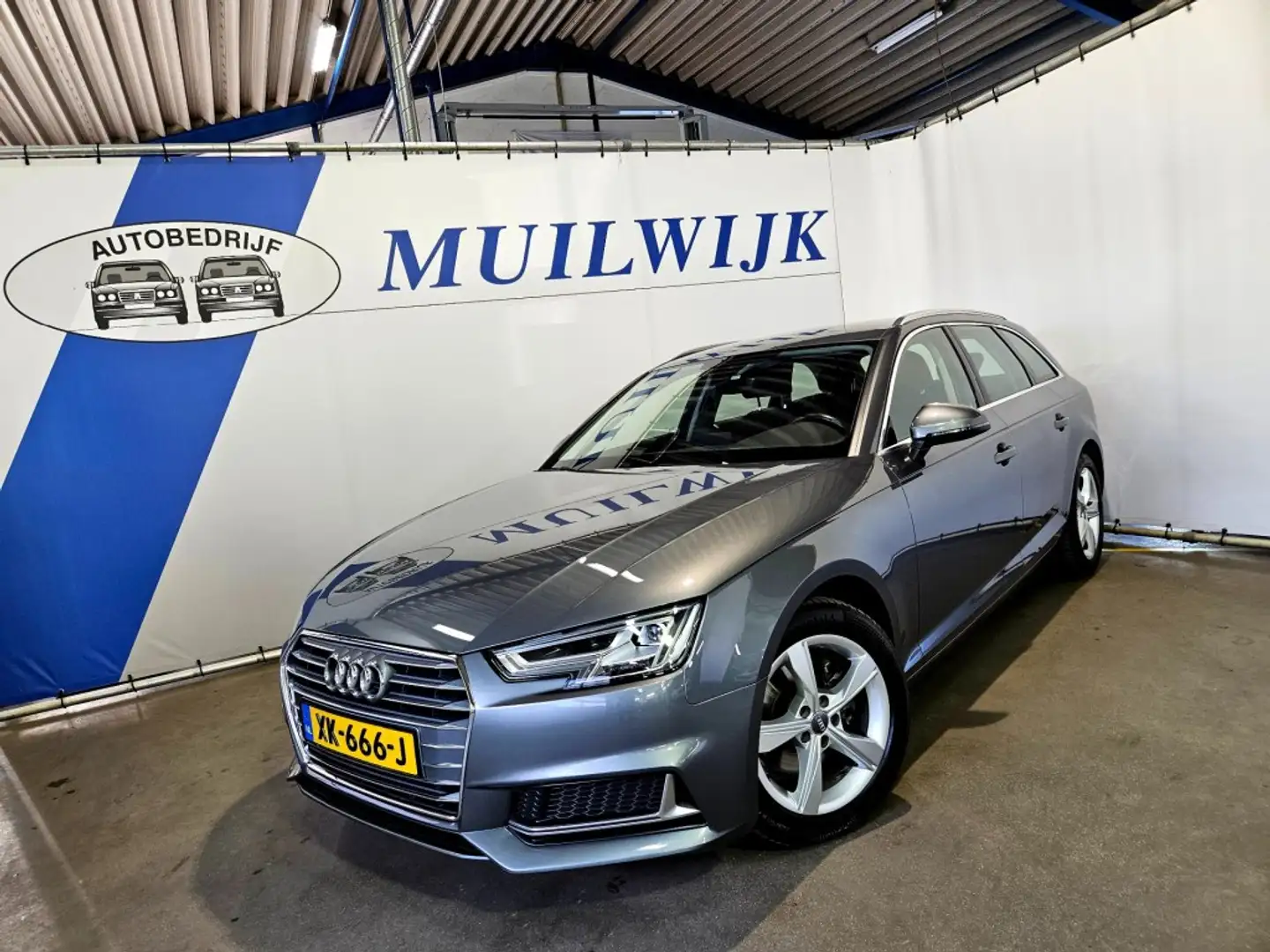 Audi A4 40 TFSI Sport Lease Edition / Trekhaak / LED / NL Grijs - 2