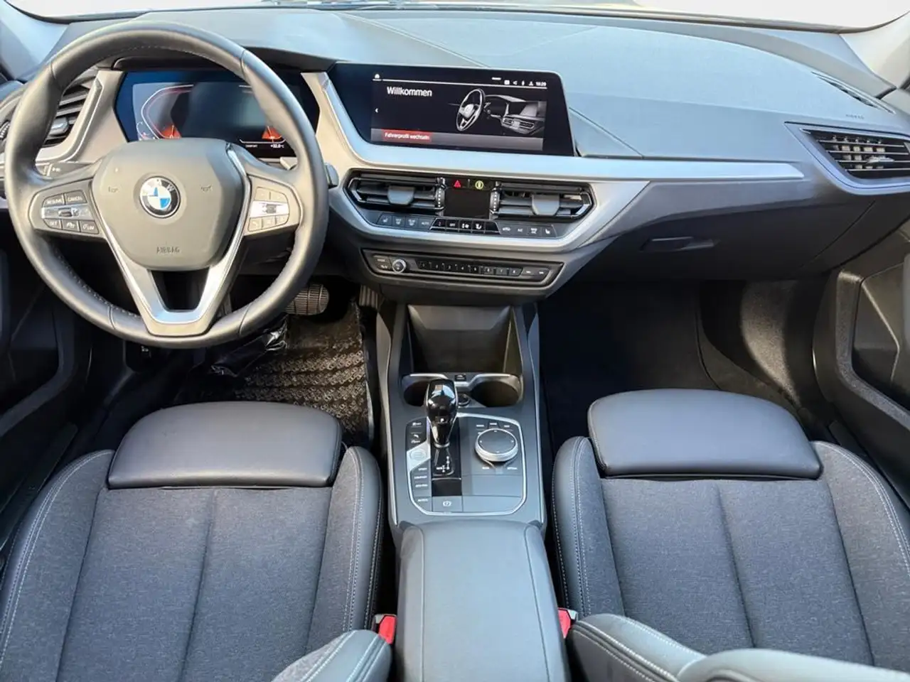 BMW 118 Advantage, миниатюра 11