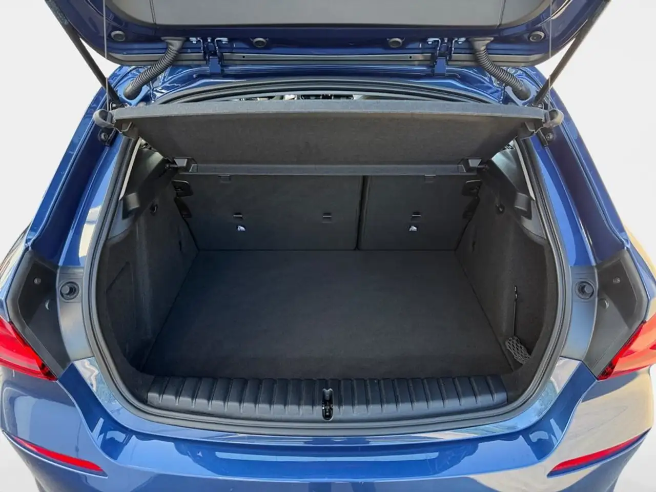 BMW 118 Advantage, миниатюра 16