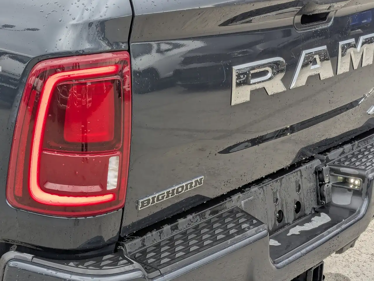 RAM 3500 снимка RAM 3500