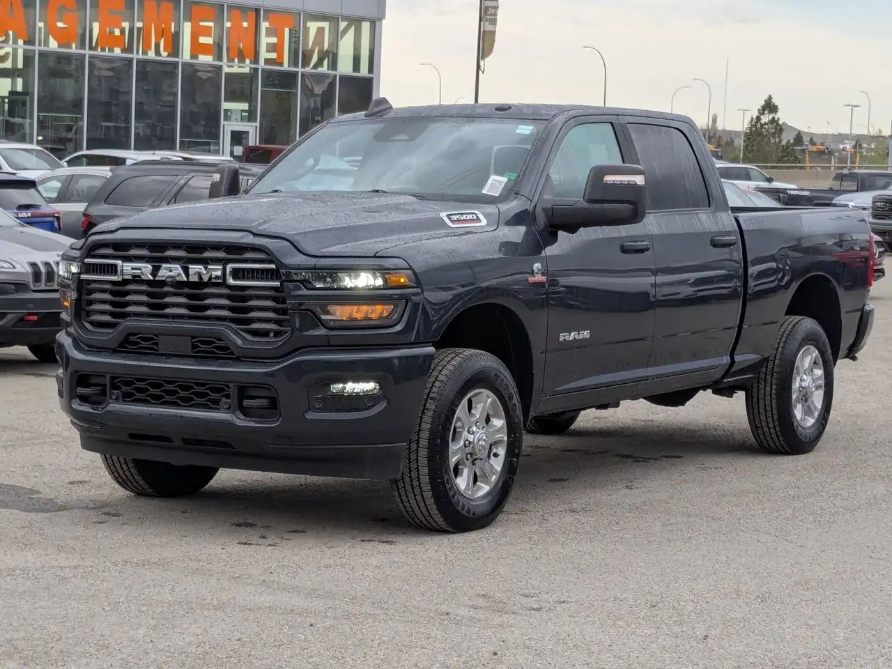 RAM 3500 снимка RAM 3500
