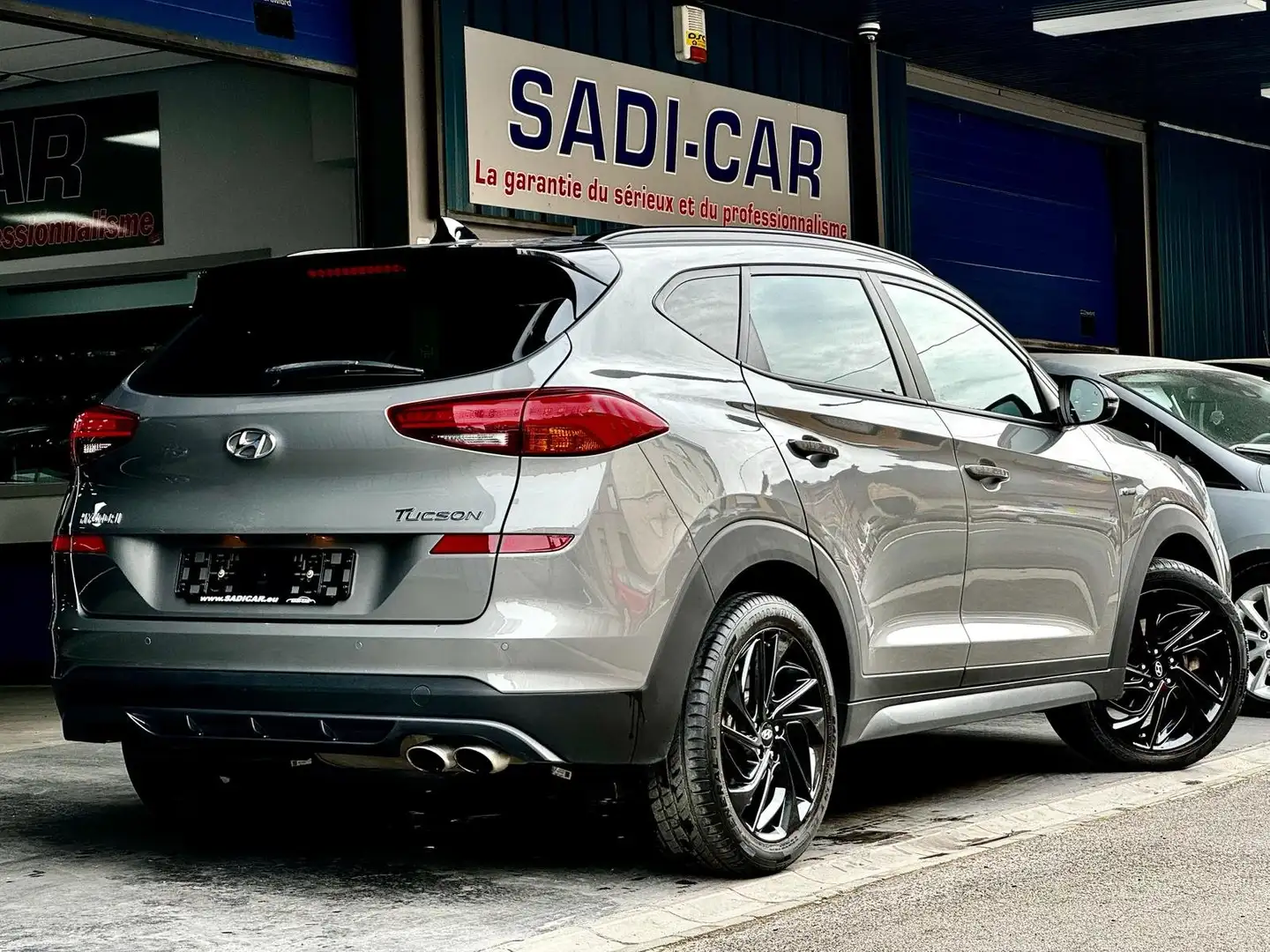 Hyundai TUCSON 1.6 CRDi 136cv DCT - N LINE - FULL OPTIONS Gris - 2