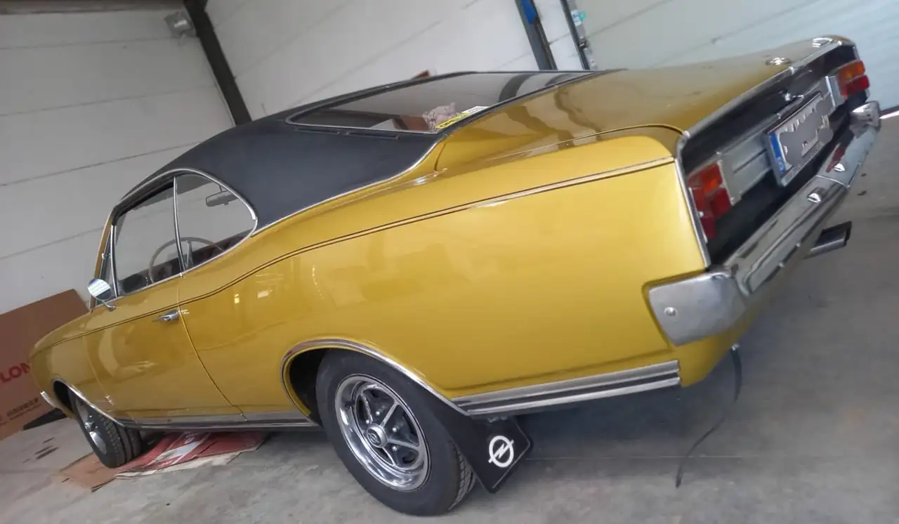 Opel Commodore GS 2500, foto 5
