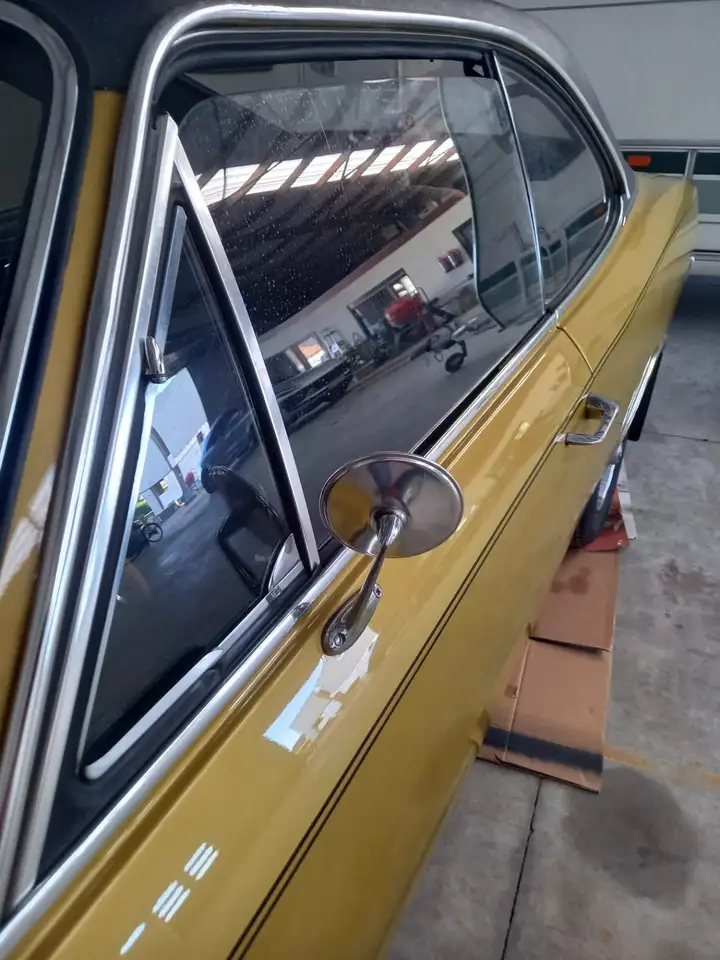 Opel Commodore GS 2500, foto 7