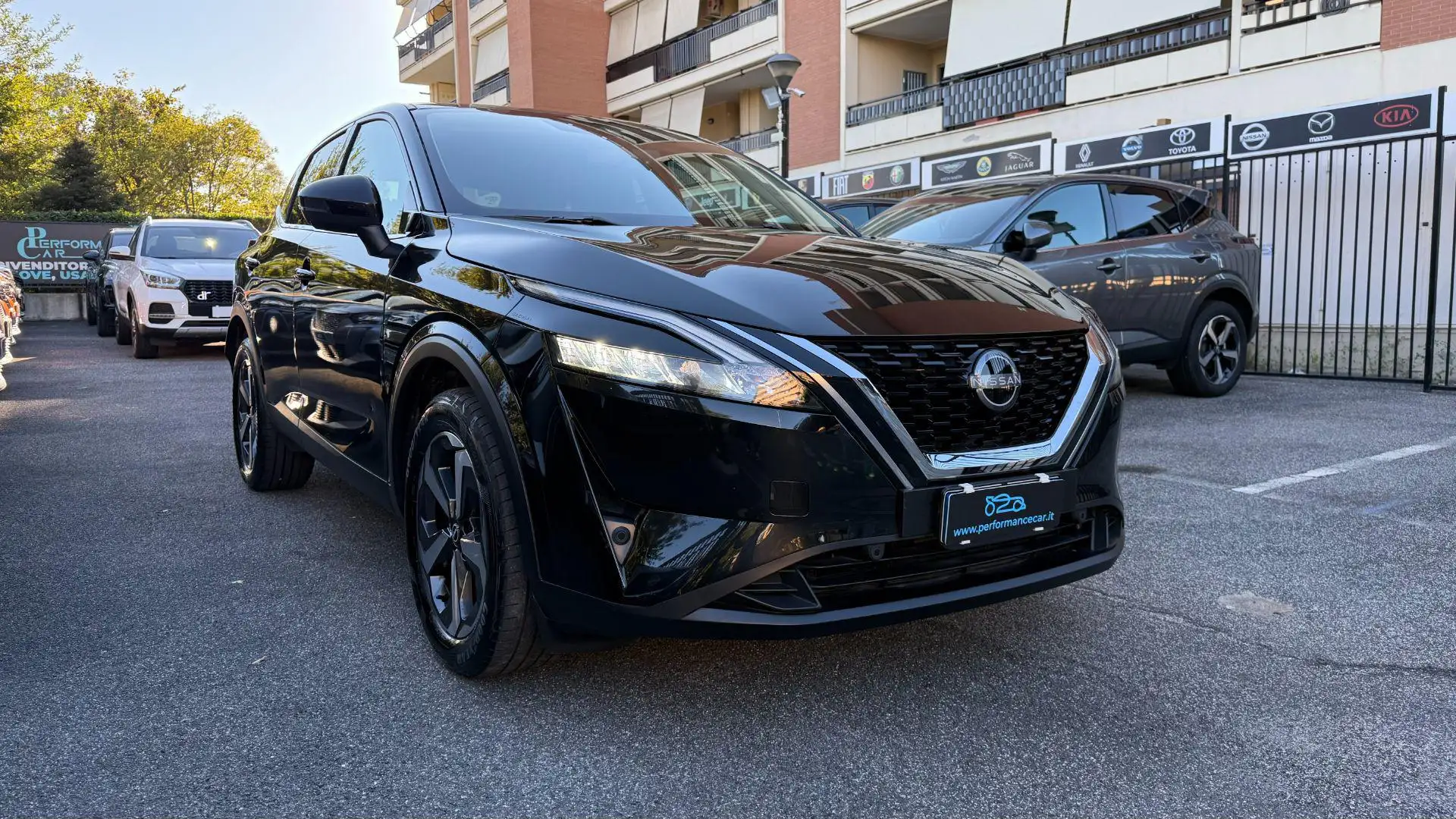 Nissan Qashqai 1.3MHEV 158CV X-TRONIC N-CONNECTA*24M.G.*CAM.360* Nero - 2