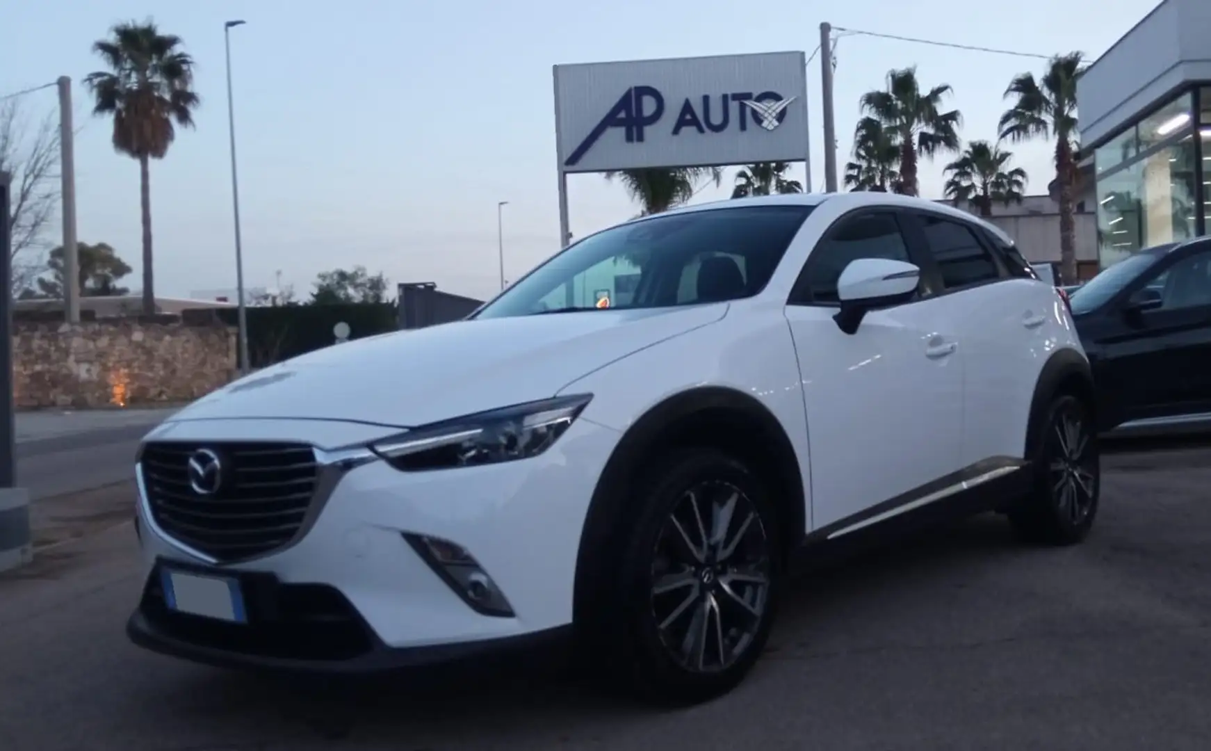 Mazda CX-3 1.5d Exceed 105cv Weiß - 2