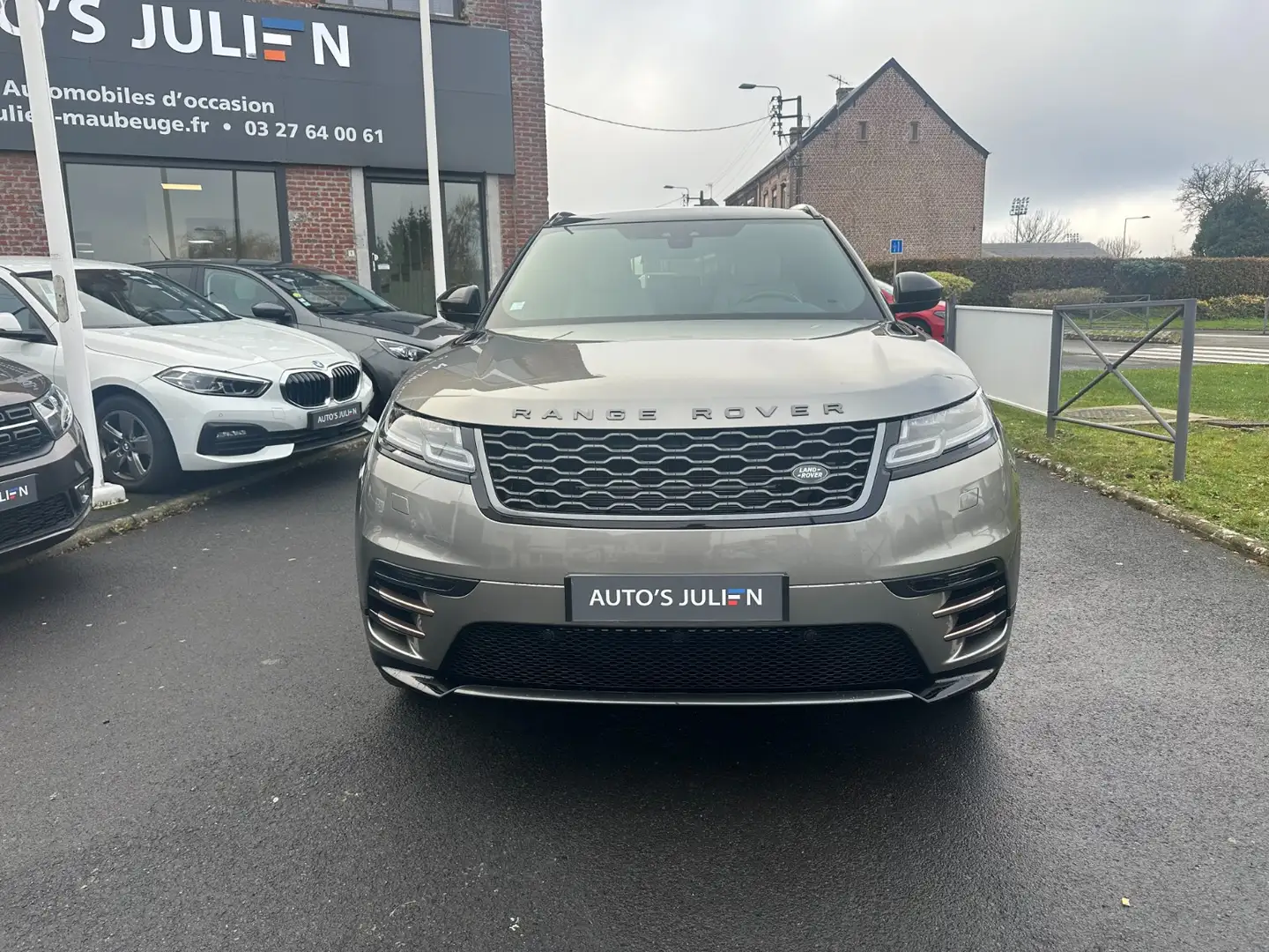 Land Rover Range Rover Velar Range Rover Velar 2.0L D240 BVA R-Dynamic Gris - 2