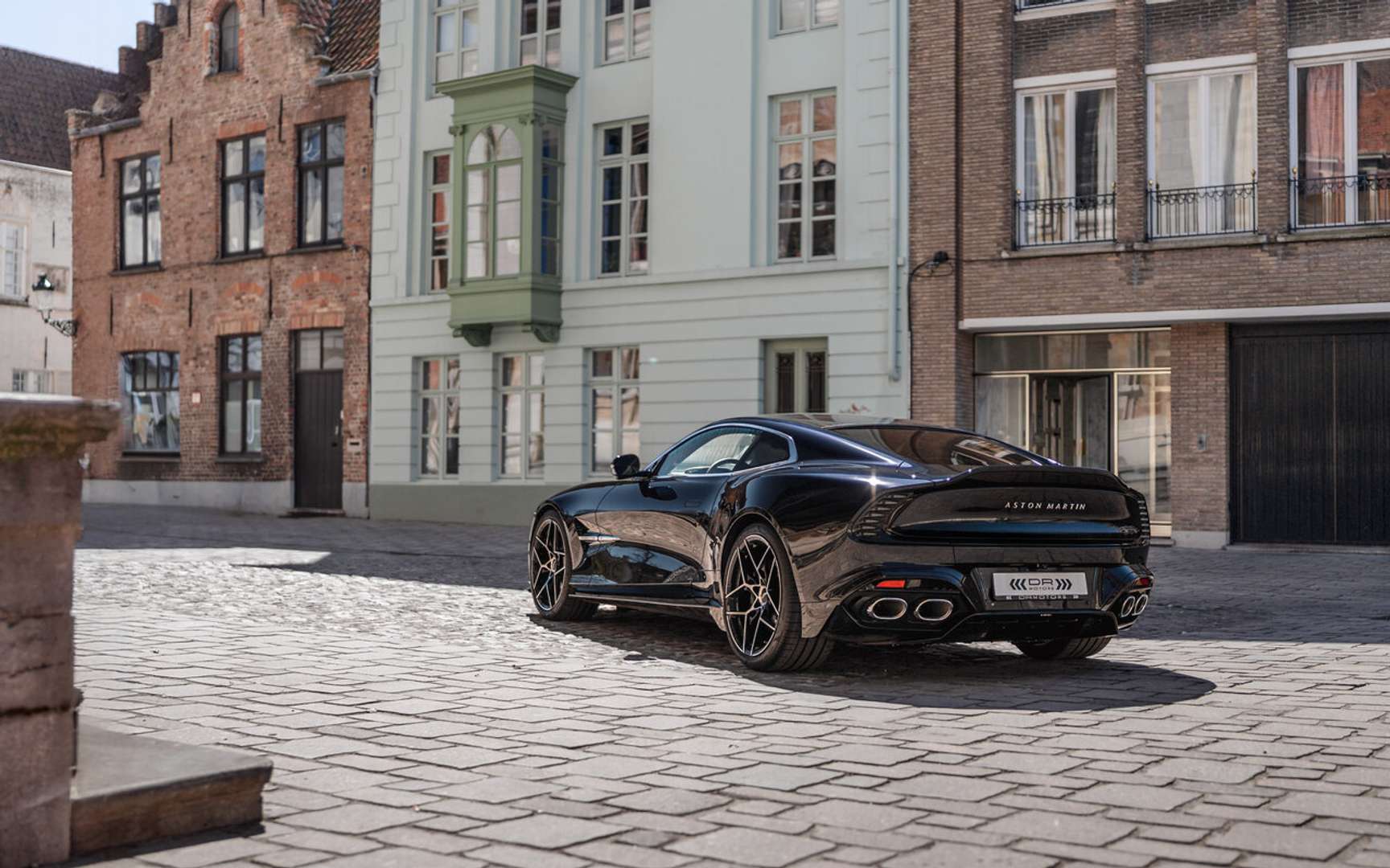 Aston Martin Vanquish Coupé -  - Joinsteer - #3