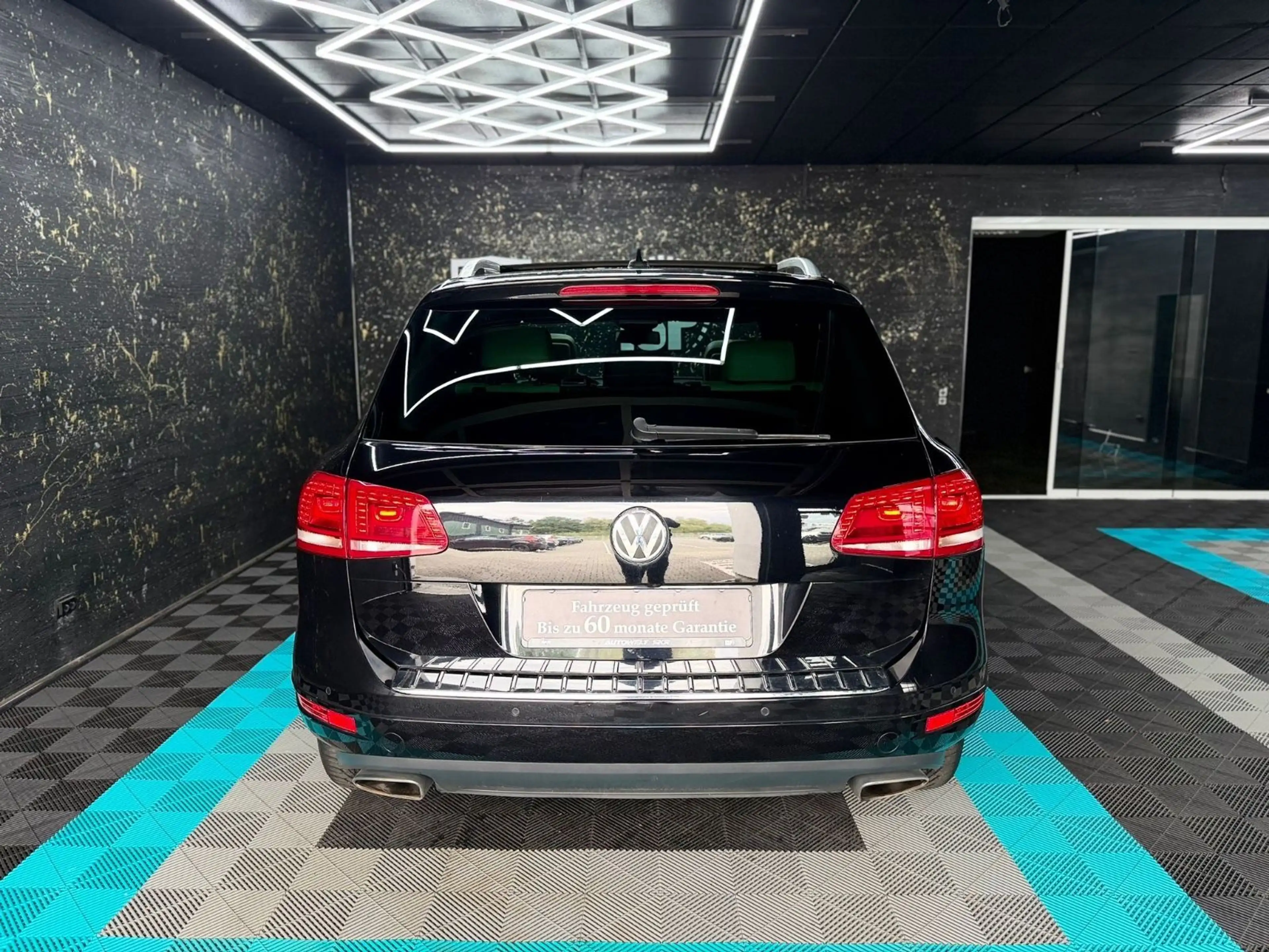 Volkswagen Touareg V6 TDI BMT/SHZ/AHK3,5T/PANO/MEMORY/RFK — photo 13