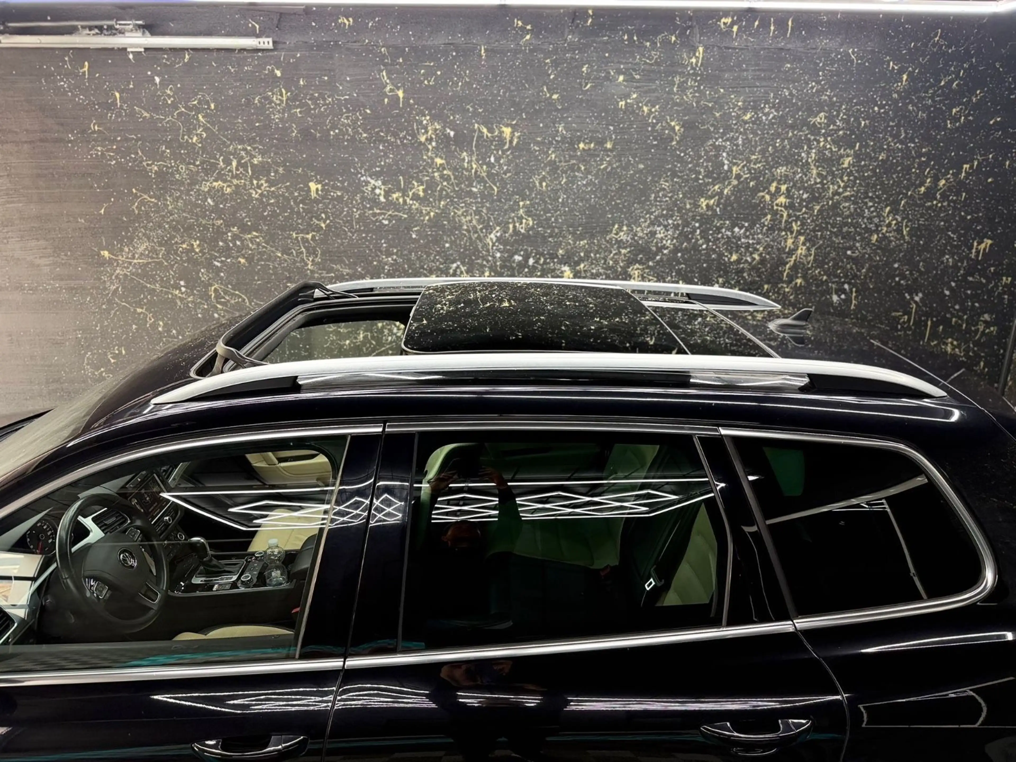 Volkswagen Touareg V6 TDI BMT/SHZ/AHK3,5T/PANO/MEMORY/RFK — photo 12