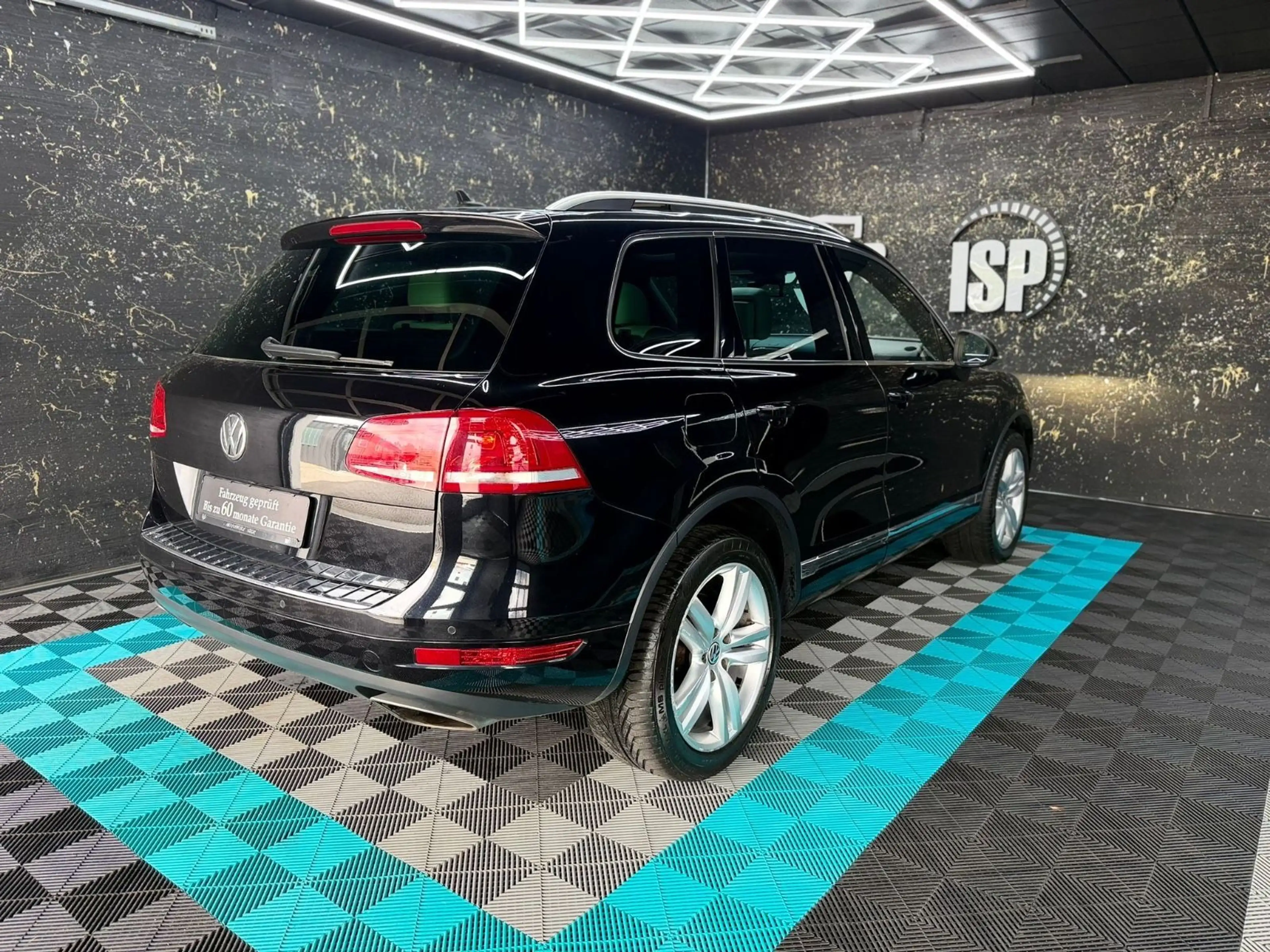 Volkswagen Touareg V6 TDI BMT/SHZ/AHK3,5T/PANO/MEMORY/RFK — photo 9