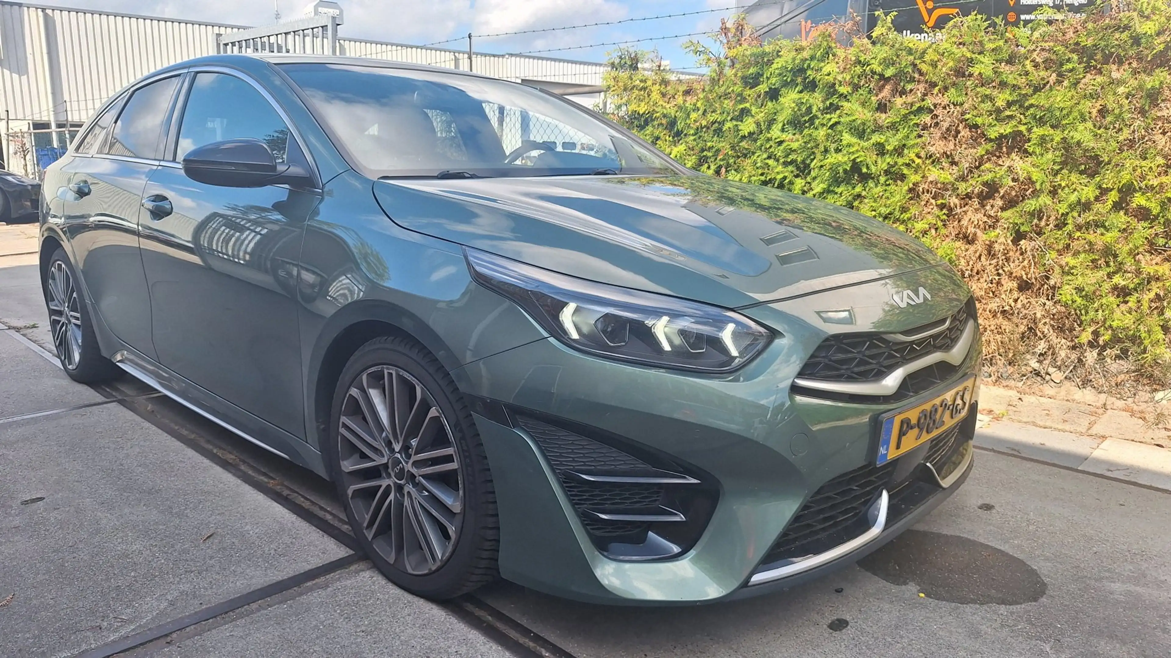 Kia ProCeed / pro_cee'd 1.5 T-GDi GT-PlusLine — photo 3