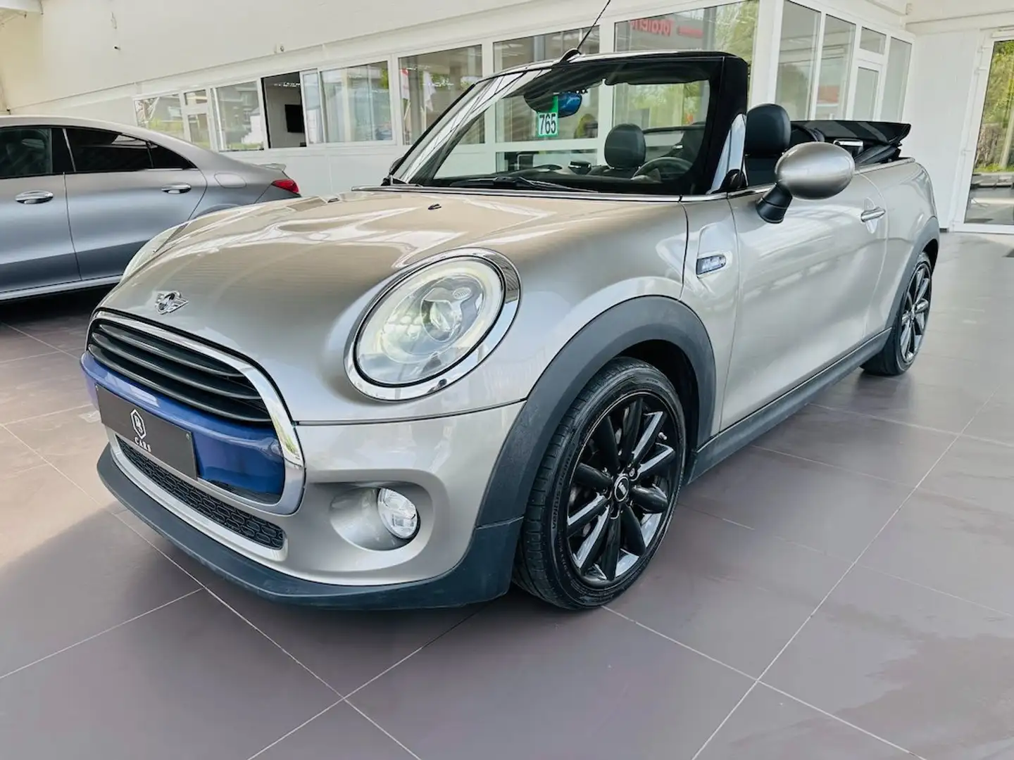 MINI Cooper D Cabrio 1.5DA *** GARANTIE + LED + CUIR + GPS PRO *** Gris - 1
