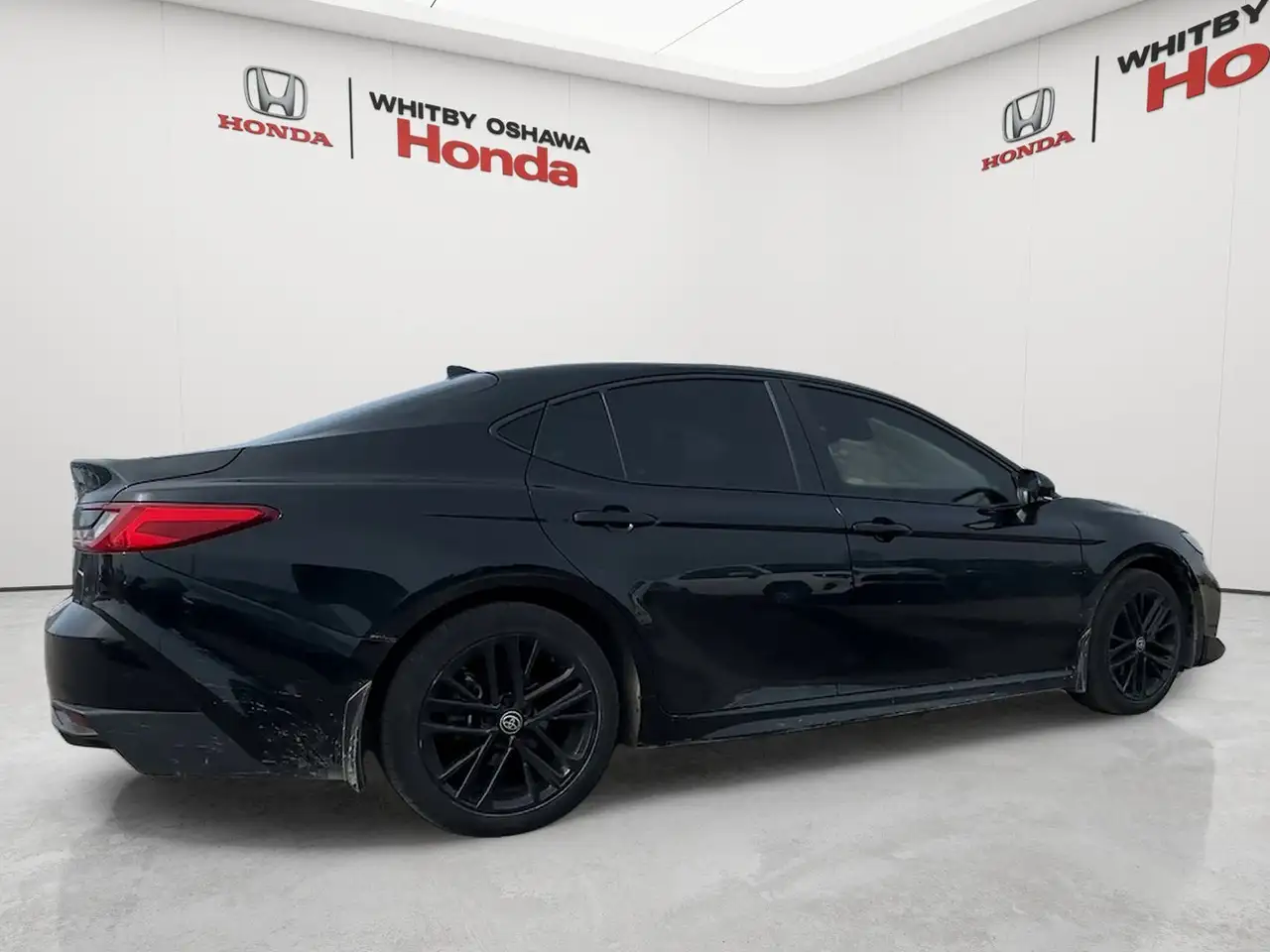 Toyota Camry снимка Toyota Camry