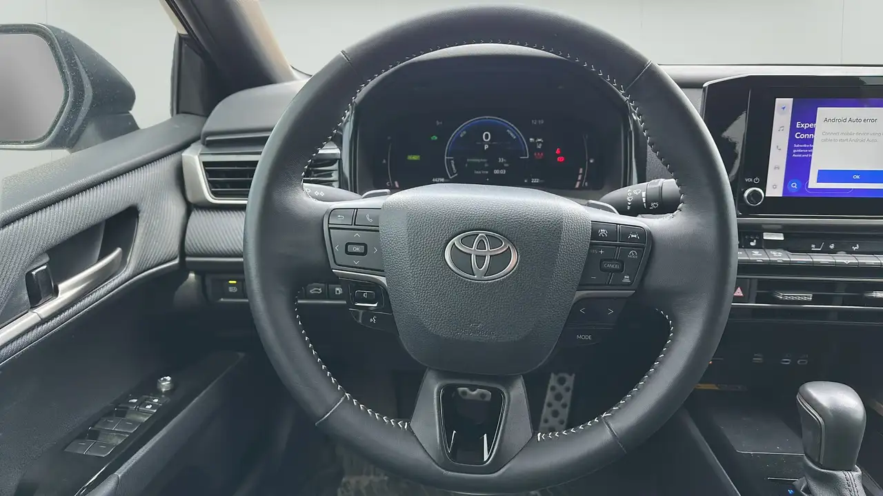 Toyota Camry снимка Toyota Camry