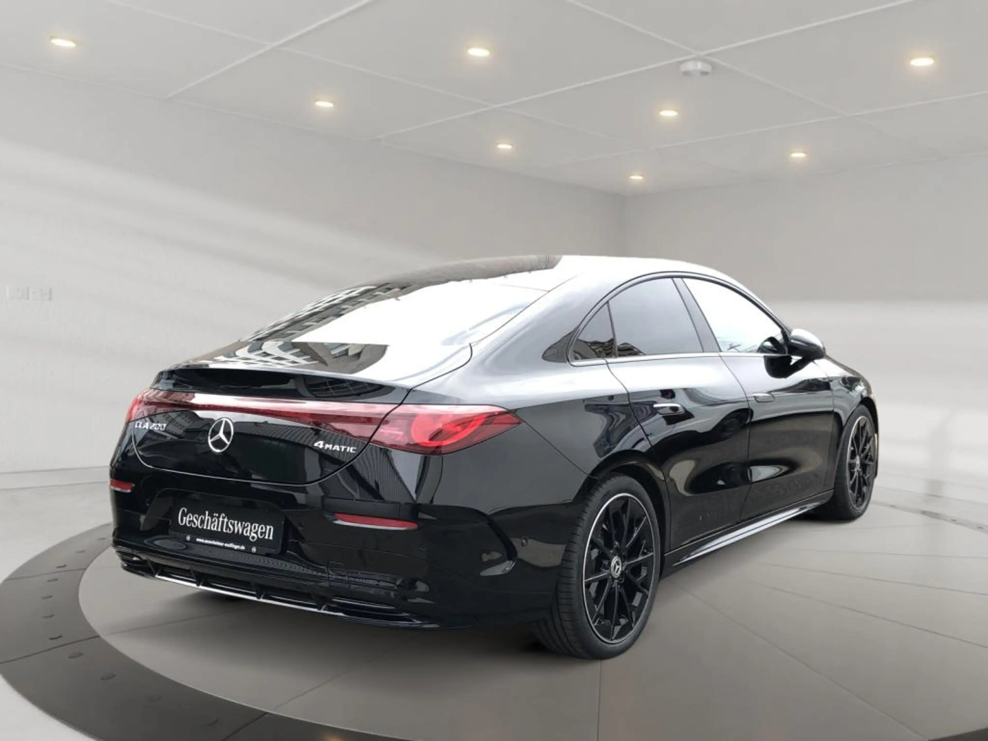 Mercedes-Benz CLA 200 4MATIC AMG+MBUX+Burm+MBeam+Night+Carbon — photo 3