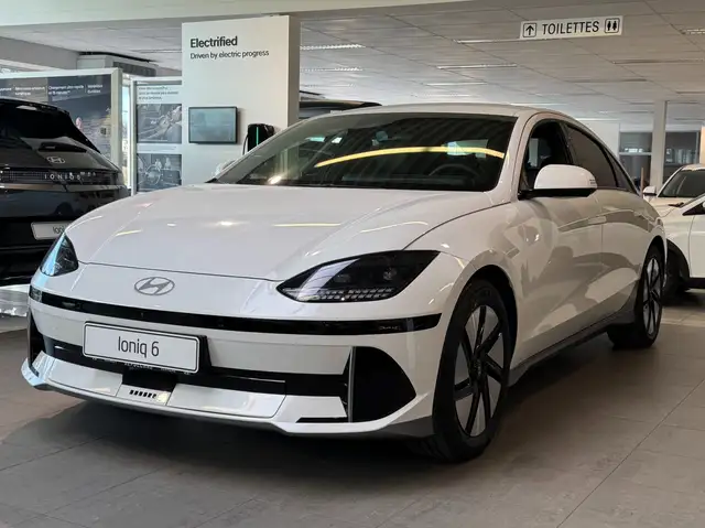 Hyundai IONIQ 6 77.4KwH 228 Balance 18"