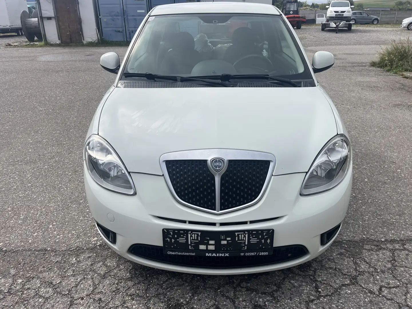 Lancia Ypsilon Argento 1,2 - 2