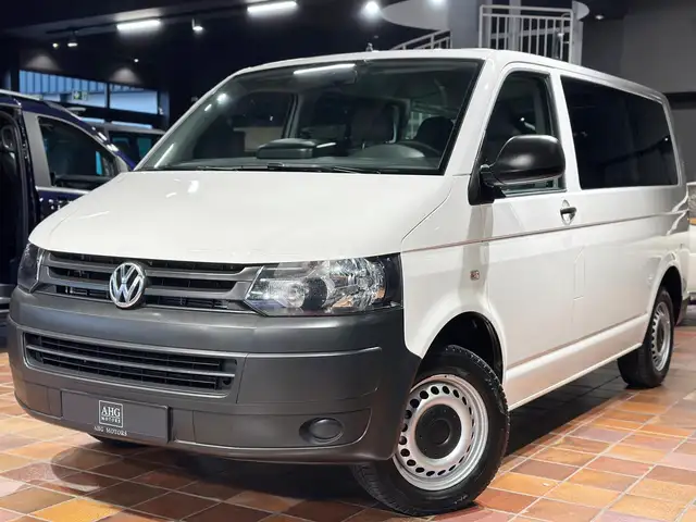 Volkswagen T5 Kombi T5 4MOTION KURZ 9SITZER KLIMA STANDHZ BUNDESWEHR/1