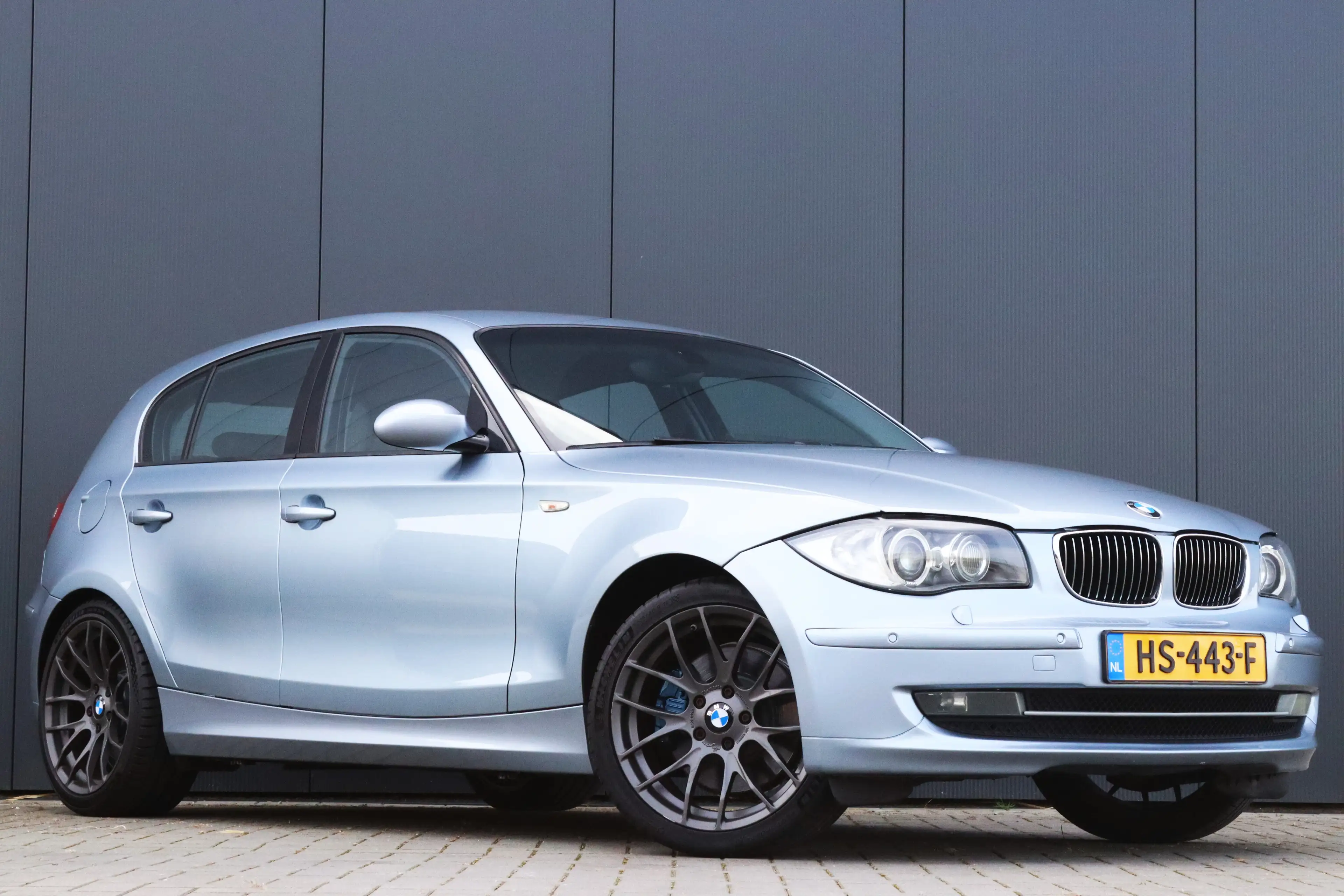BMW 130 130i High Executive - Blue-water metallic - Leder — photo 5