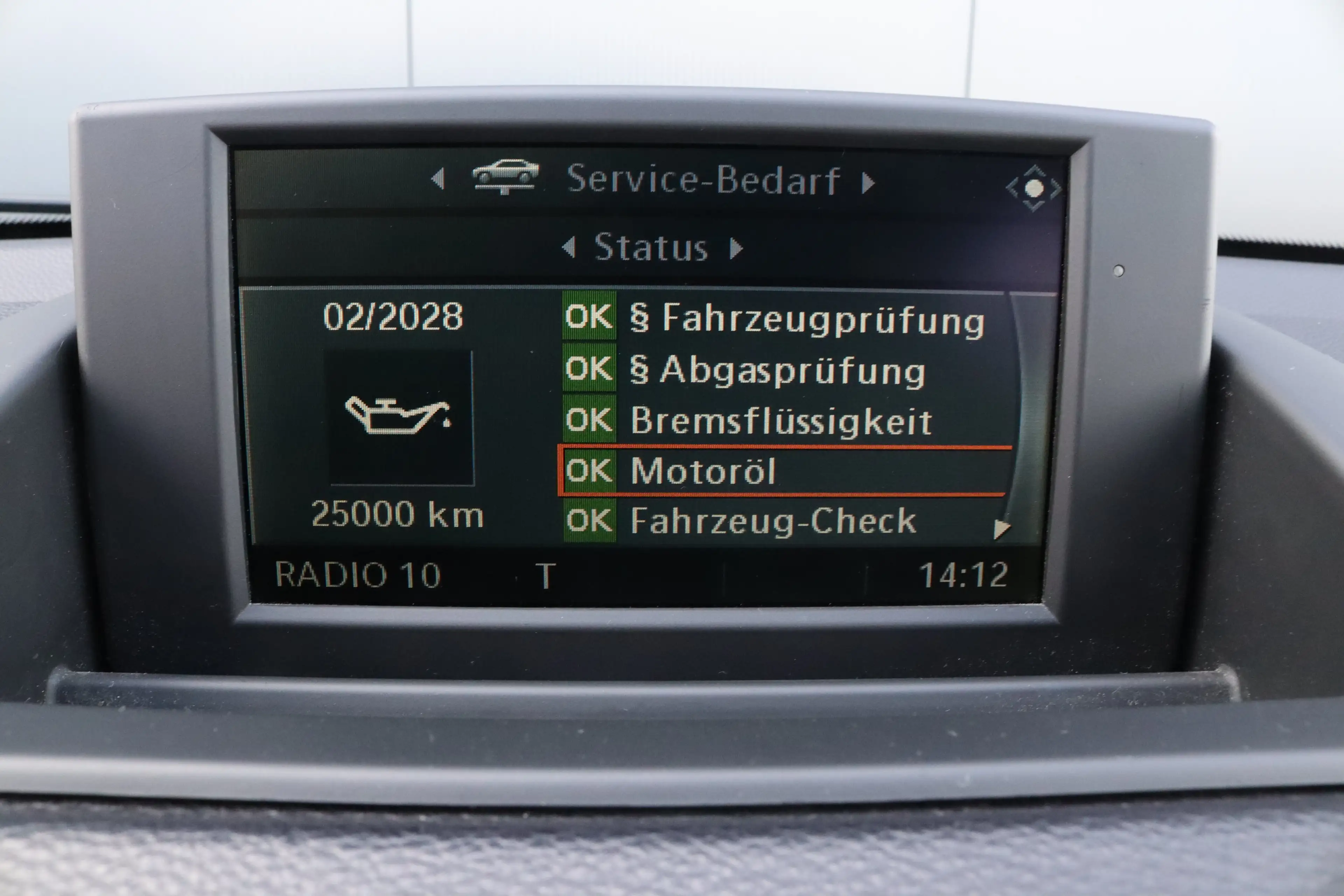 BMW 130 130i High Executive - Blue-water metallic - Leder — photo 22