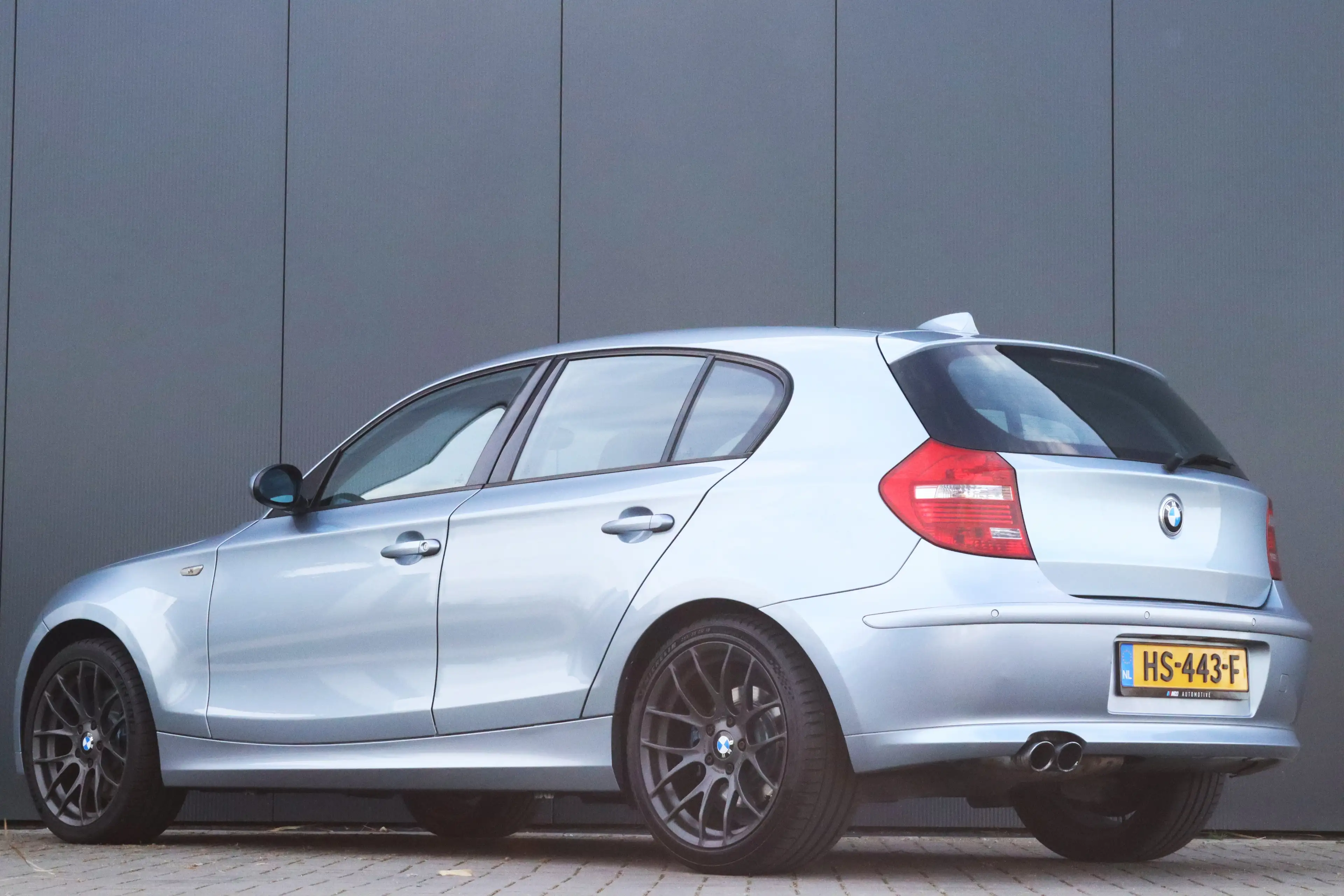 BMW 130 130i High Executive - Blue-water metallic - Leder — photo 8