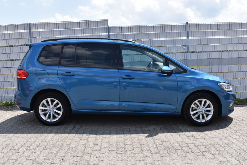 Volkswagen Touran Comfort TDI Automatik,abn.AHK,Tüv Neu — photo 4
