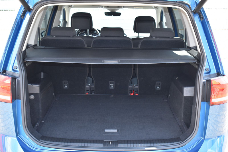 Volkswagen Touran Comfort TDI Automatik,abn.AHK,Tüv Neu — photo 12