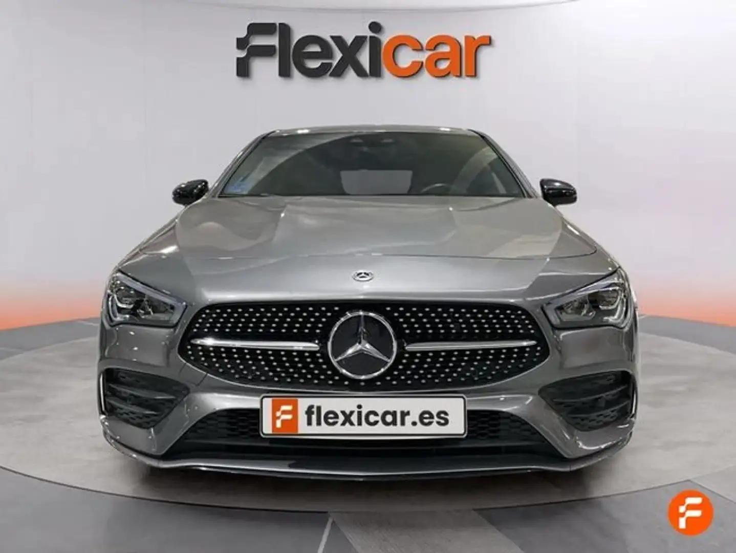 Mercedes-Benz CLA 250 Shooting Brake 250e 8G-DCT Gris - 2