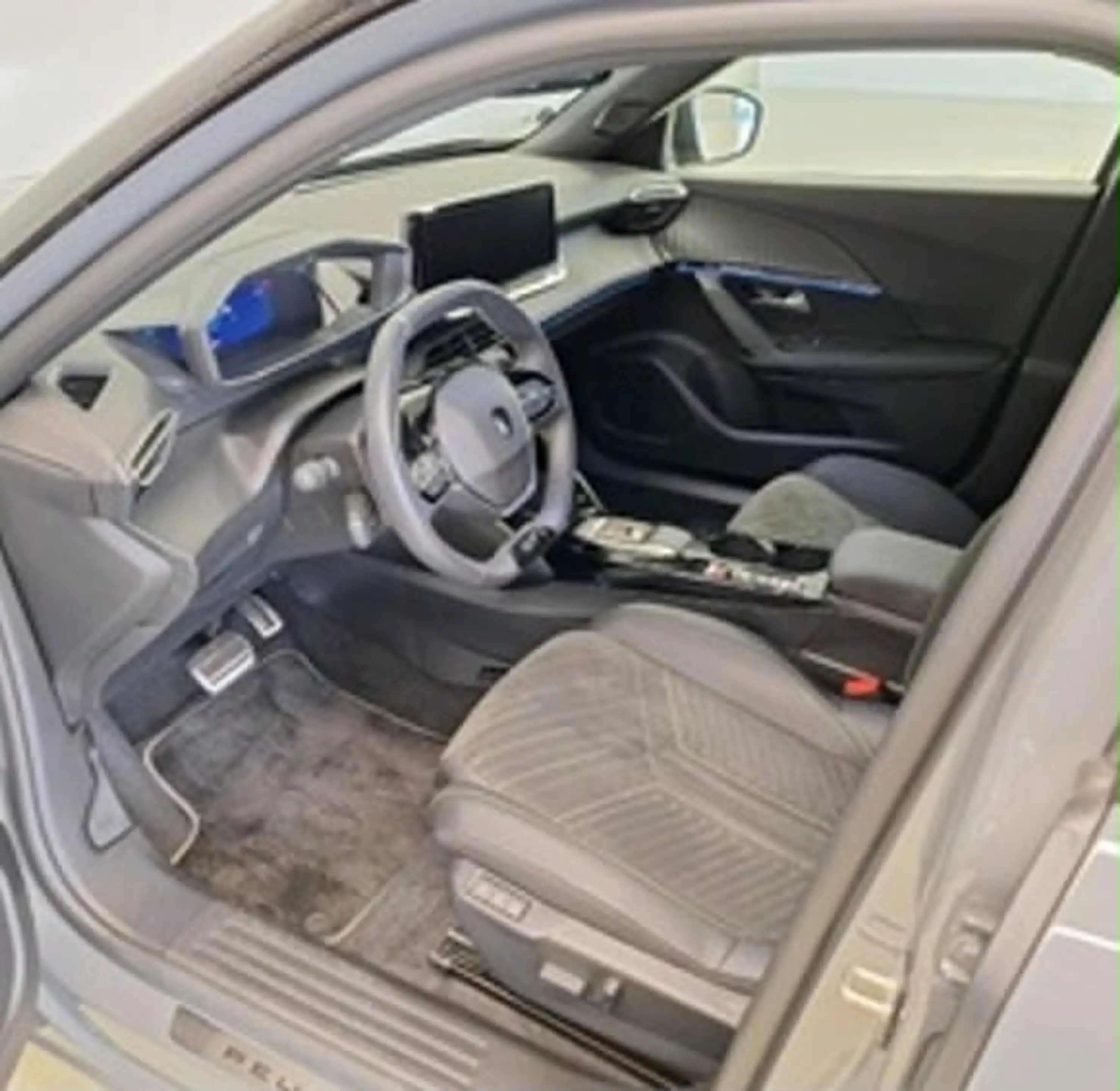 Peugeot e-2008 EV GT 54 kWh Elek. Bestuurderstoel met Massage | C — photo 2