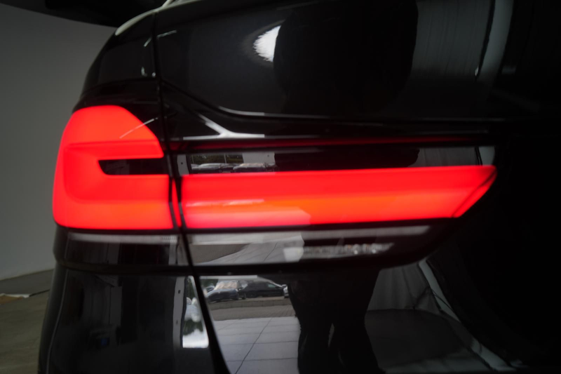 BMW 530 d xDrive Touring Luxury Line STHZ/Laser/360K — photo 12