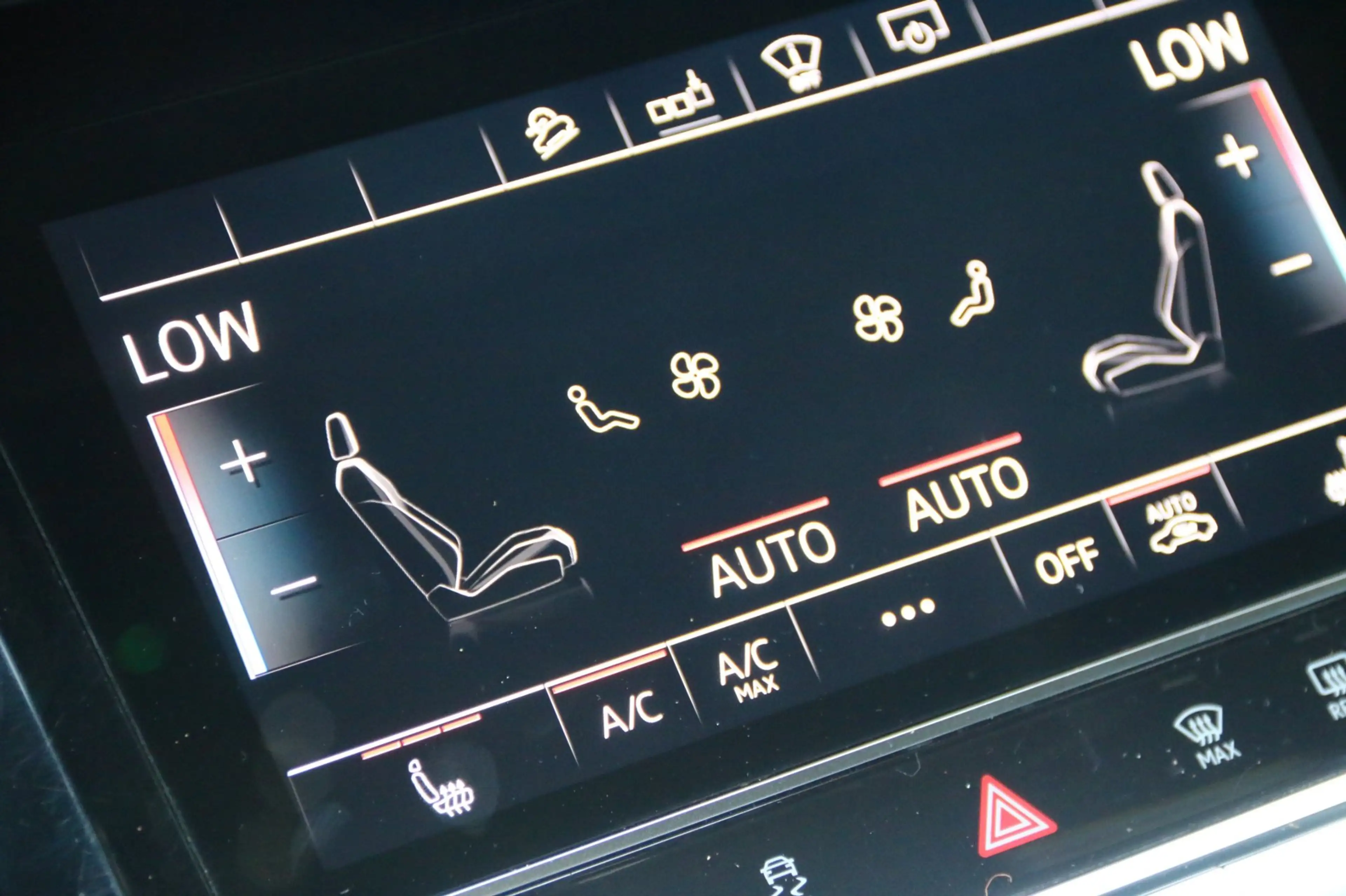 Audi e-tron E-tron 55 quattro PANO-DAK LEDER! 95 kWh SOH 91,4% — photo 24