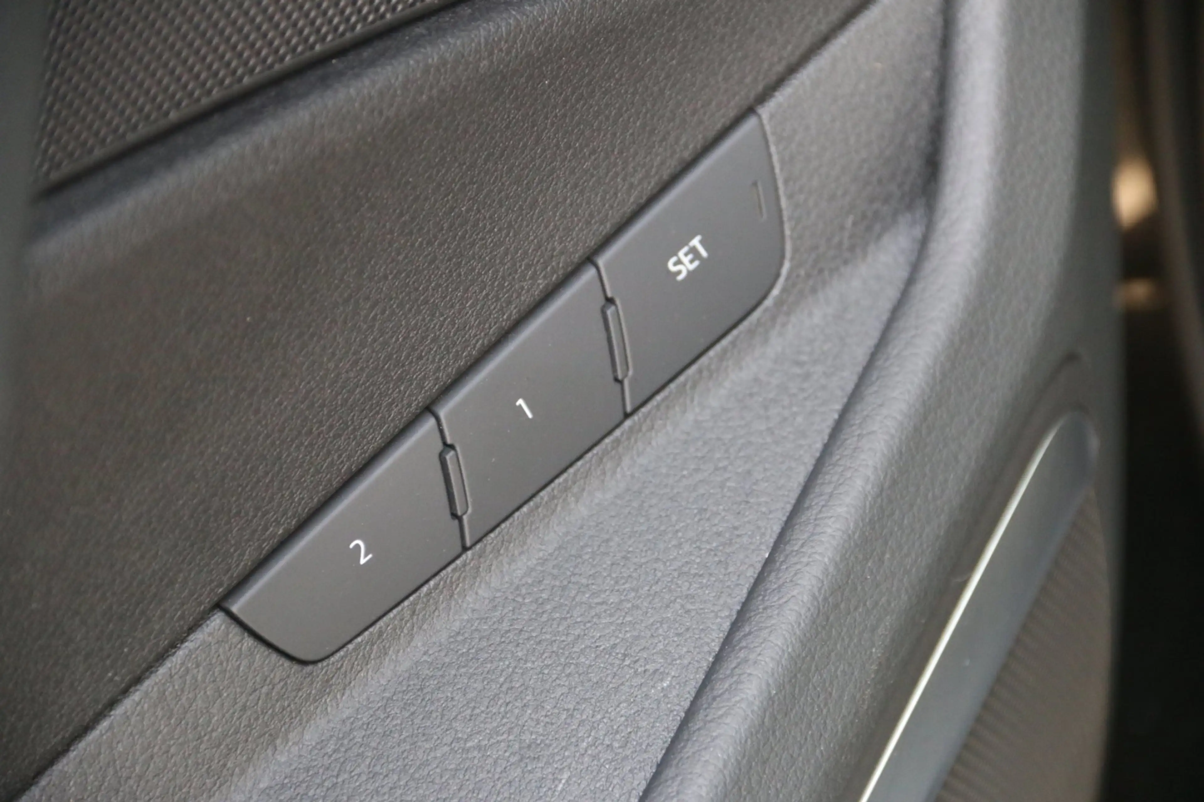 Audi e-tron E-tron 55 quattro PANO-DAK LEDER! 95 kWh SOH 91,4% — photo 27
