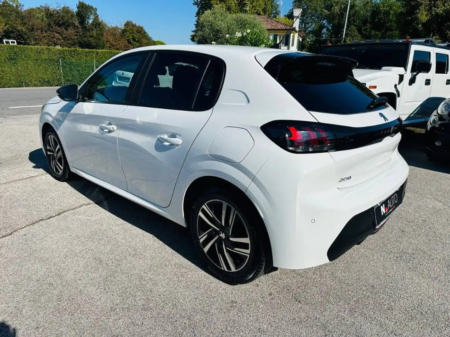 Peugeot 208 PureTech 75 Stop&Start 5 porte Active Weiß - 2