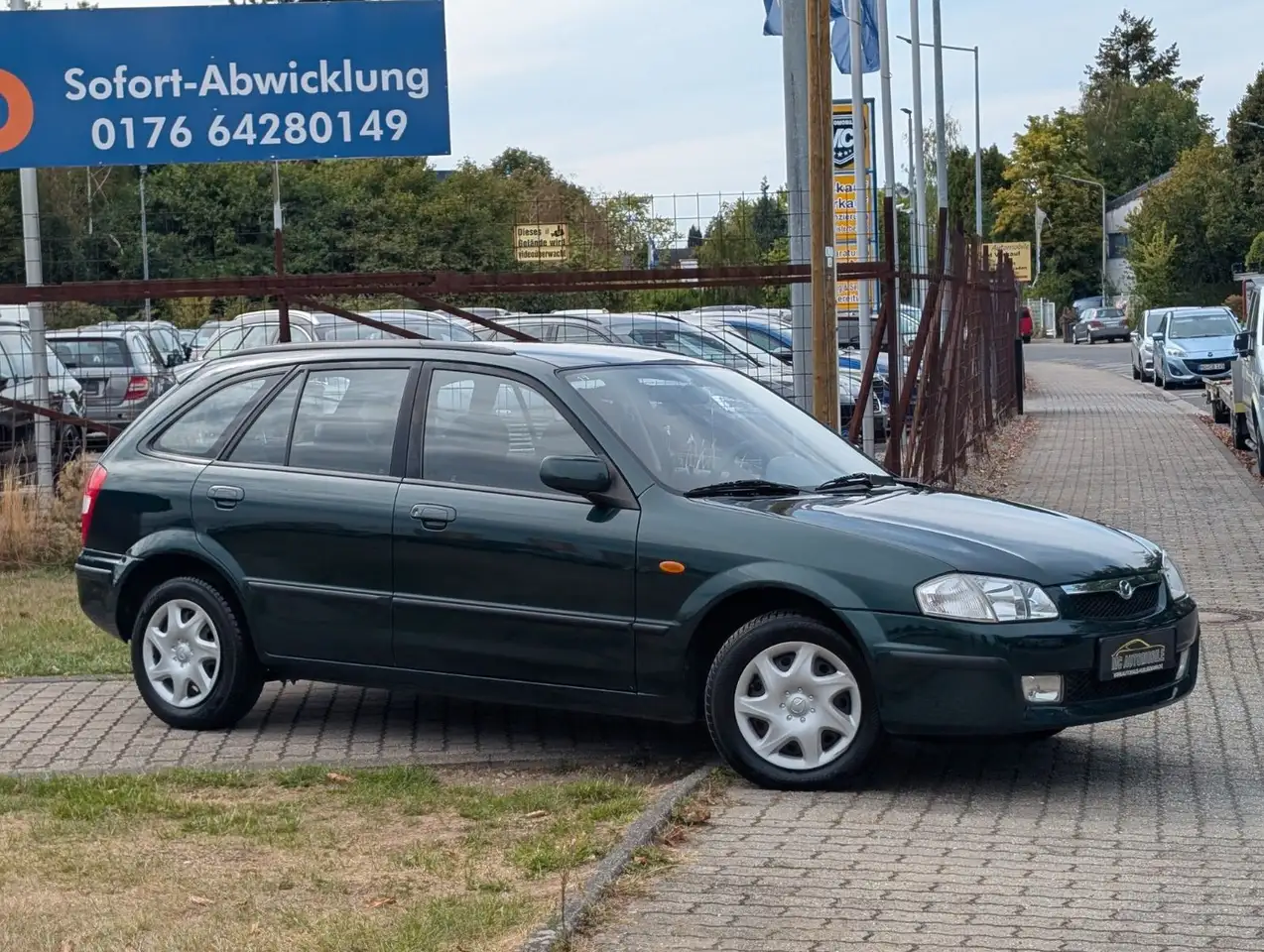 Mazda 323 F*KLIMA*ZV-FUNK*RADIO-CD*EL-FENSTER !!, foto 3