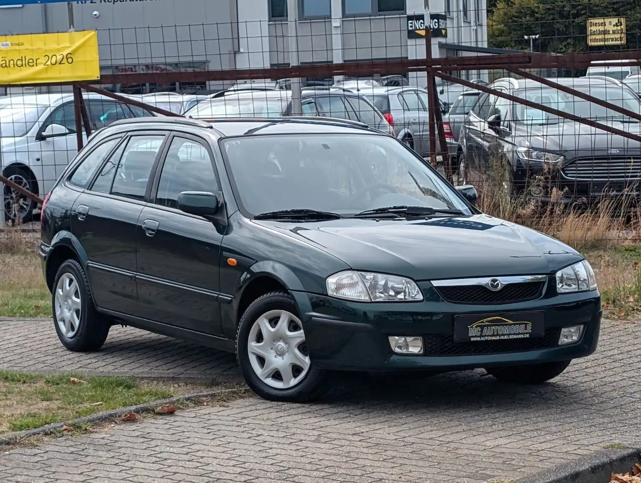 Mazda 323 F*KLIMA*ZV-FUNK*RADIO-CD*EL-FENSTER !!, foto 2