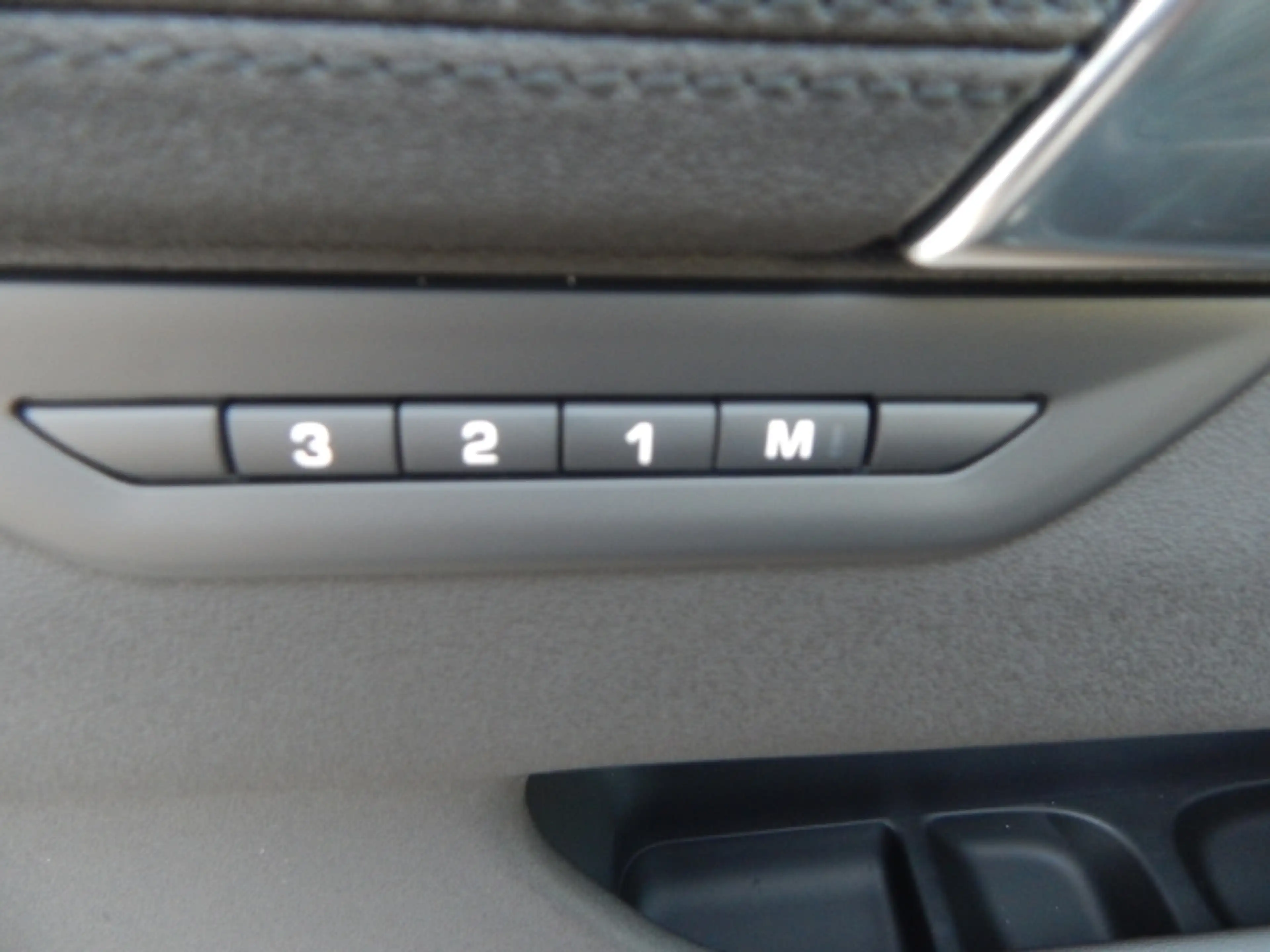 Land Rover Discovery Sport Discovery Sport D165 AWD S — photo 10