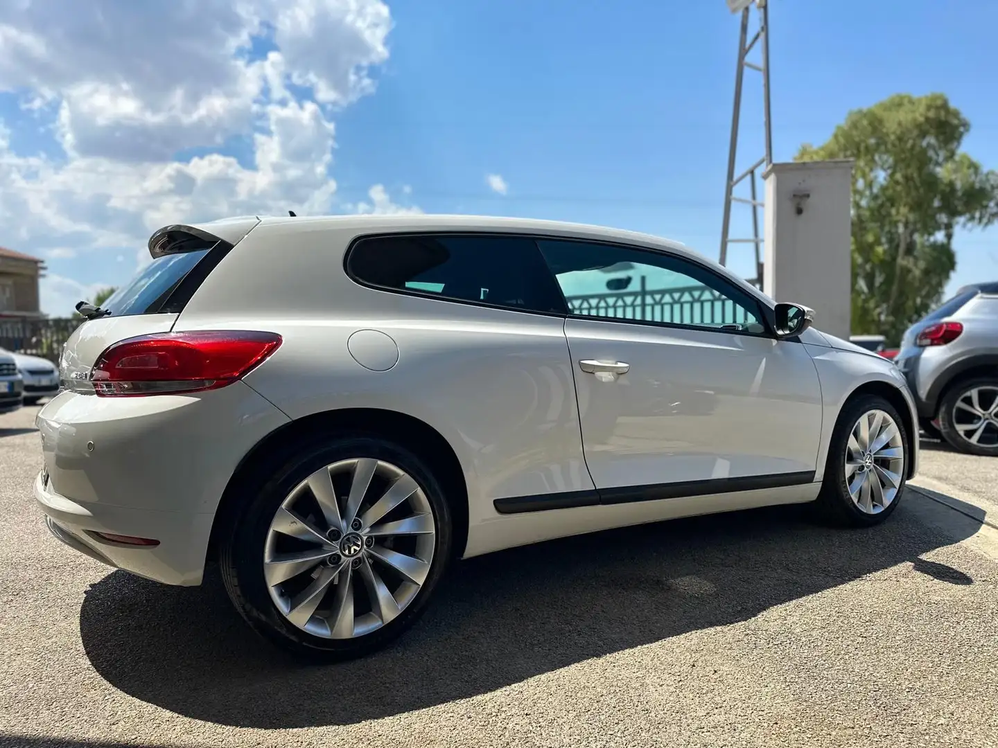 Volkswagen Scirocco Scirocco III 2008 2.0 tdi 170cv Blanc - 2