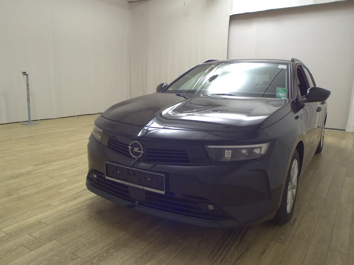 Opel Astra ST 1.2 Turbo Edition Navi LED DC RFK SHZ Noir - 2